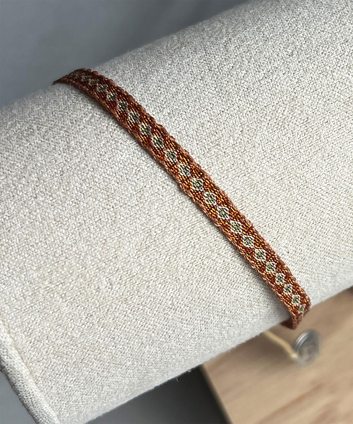 림바(RIMBA) [Leju] Basic Handwoven Bracelet - Copper and Gold
