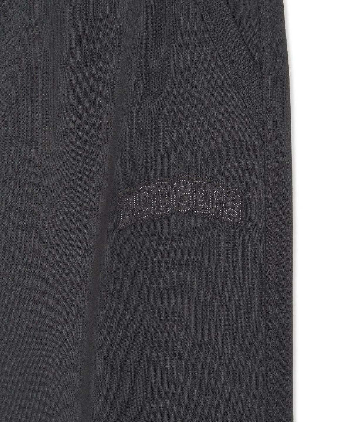 엠엘비(MLB) 바시티 빈티지 레터링 와이드 팬츠 LA (D.Charcoal Grey)