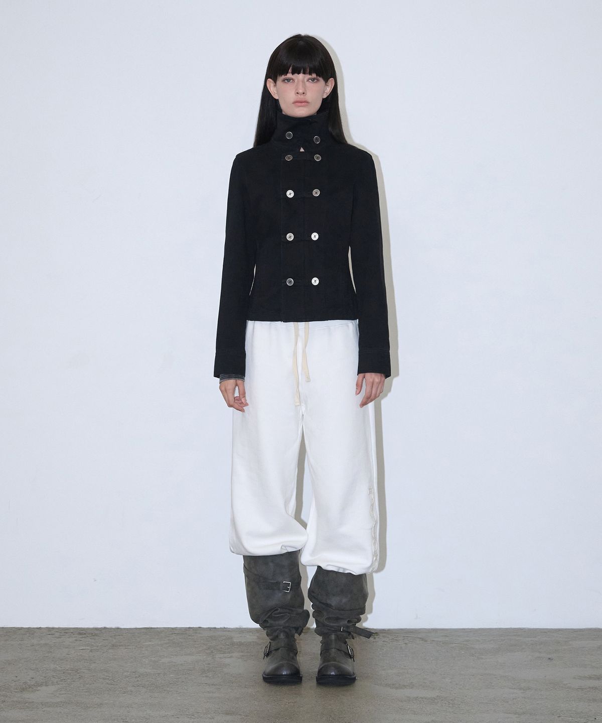 로타입(ROUGHTYPE) Washed Double Button Work Jacket - Black