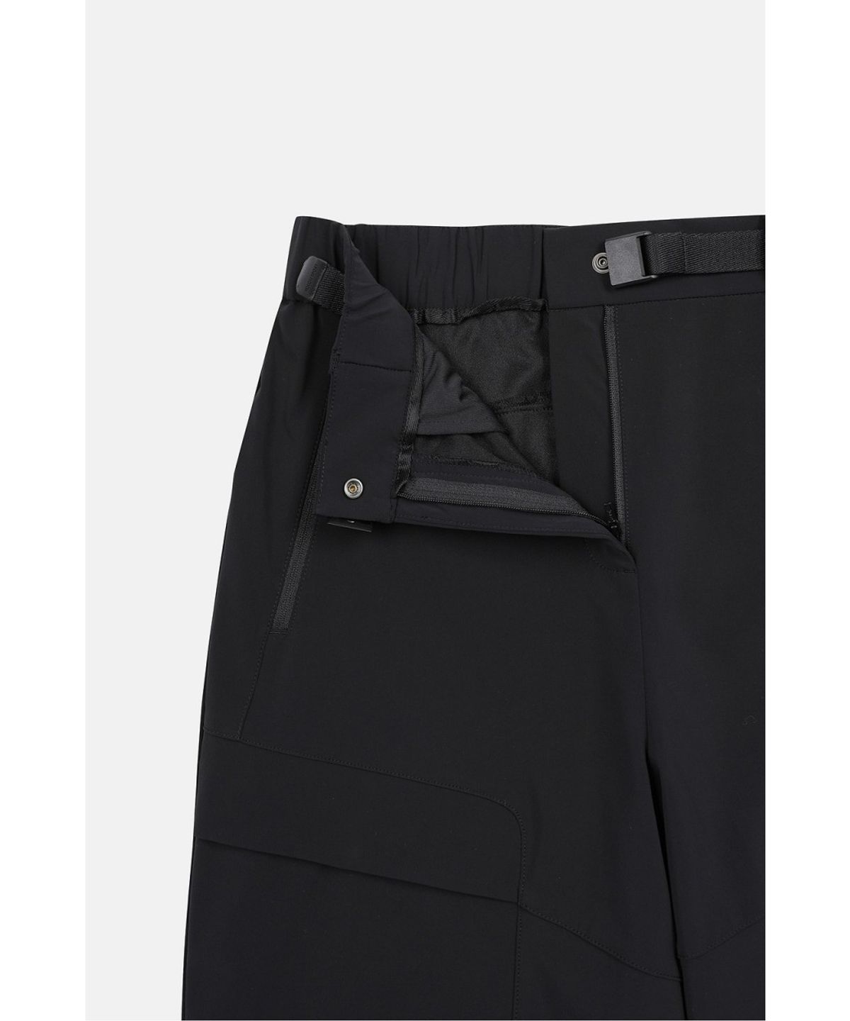 코오롱스포츠(KOLON SPORT) 여성 루즈핏 카고 팬츠 JKPNW26272BLK