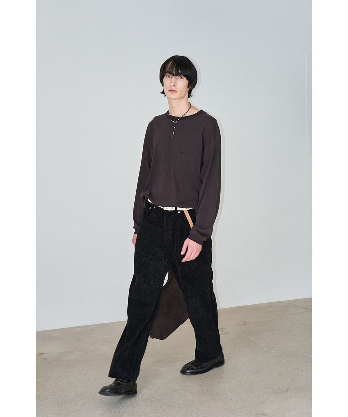유체 프레타 포르테(YOUCHE PRET A PORTER) SI SLANT LONG SLEEVE TEE Earth Brown