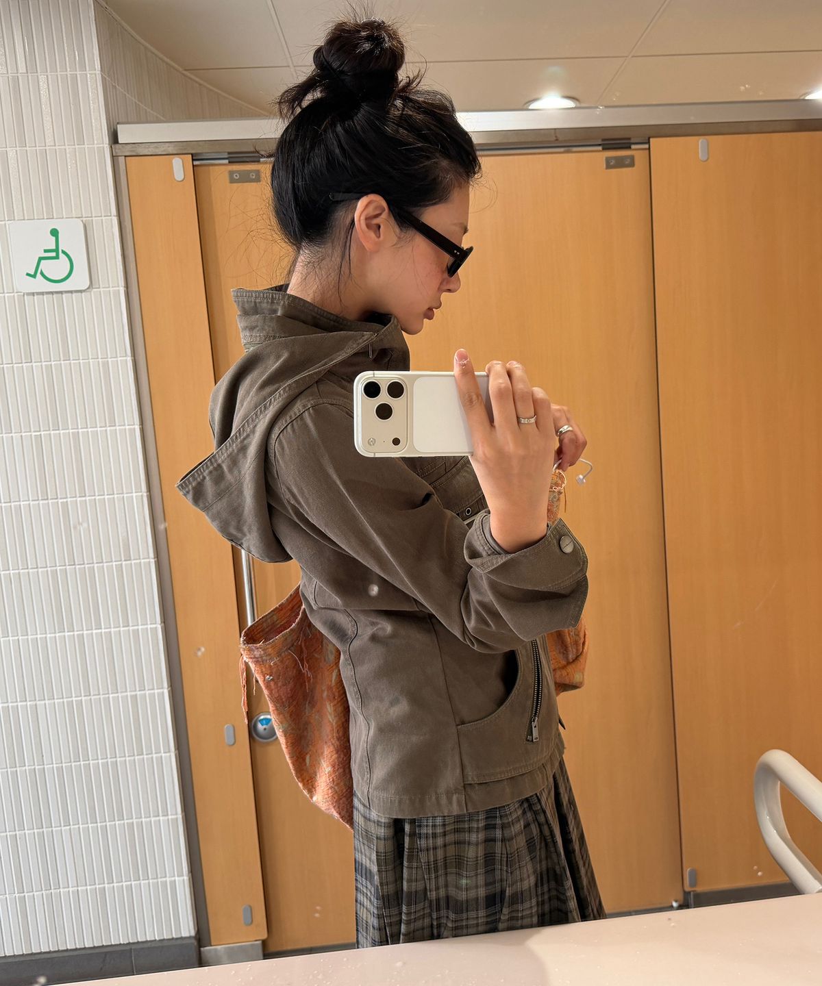 로타입(ROUGHTYPE) Utility Hooded Field Jacket - Khaki