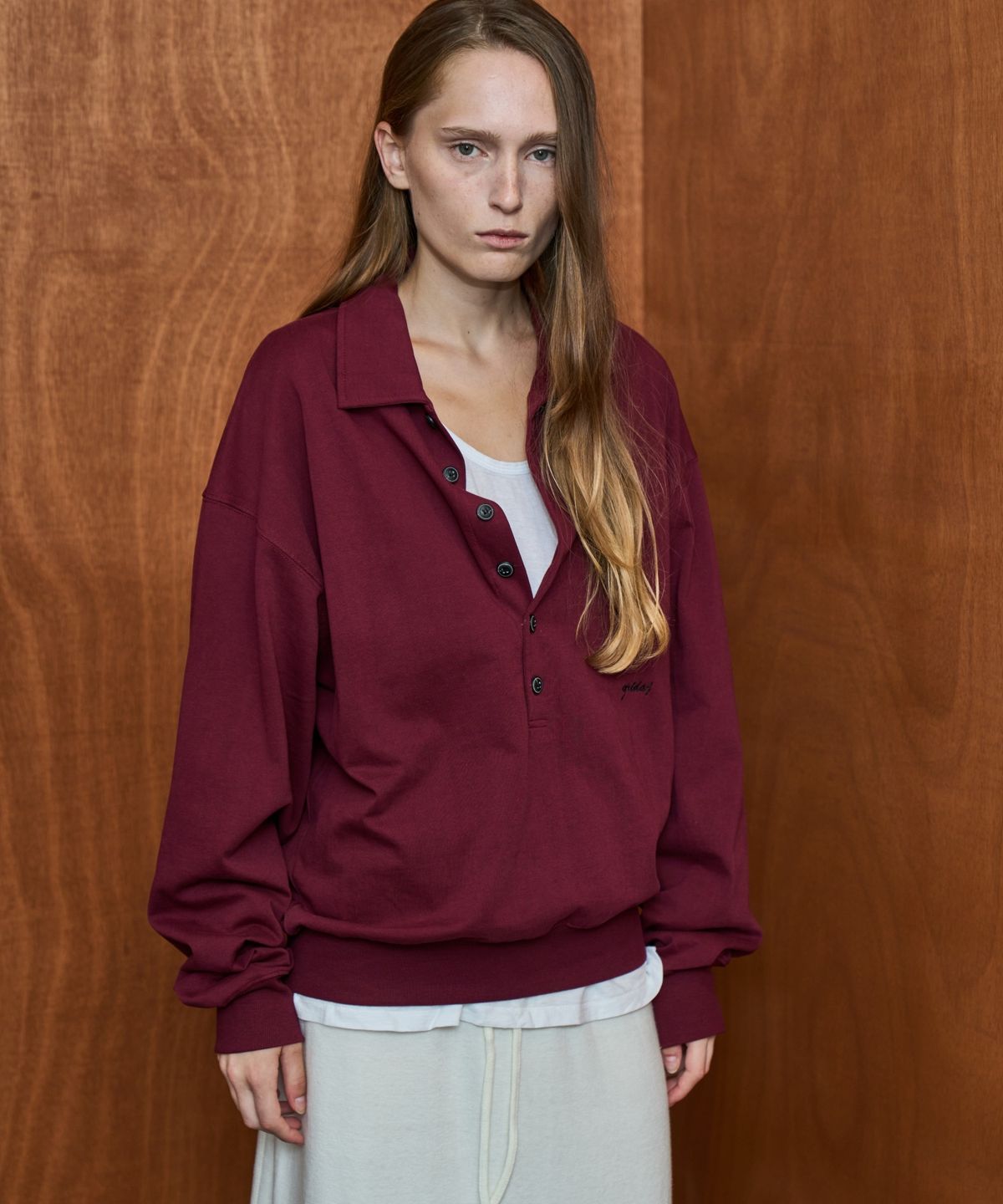 그리다제이(GRIDAJ) [Signature] Overfit Collared Sweatshirt  _ Burgundy