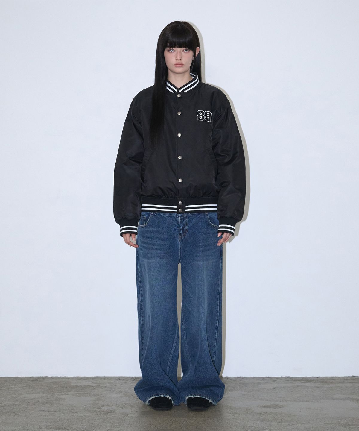 로타입(ROUGHTYPE) Patch Logo Stadium Jacket - Black