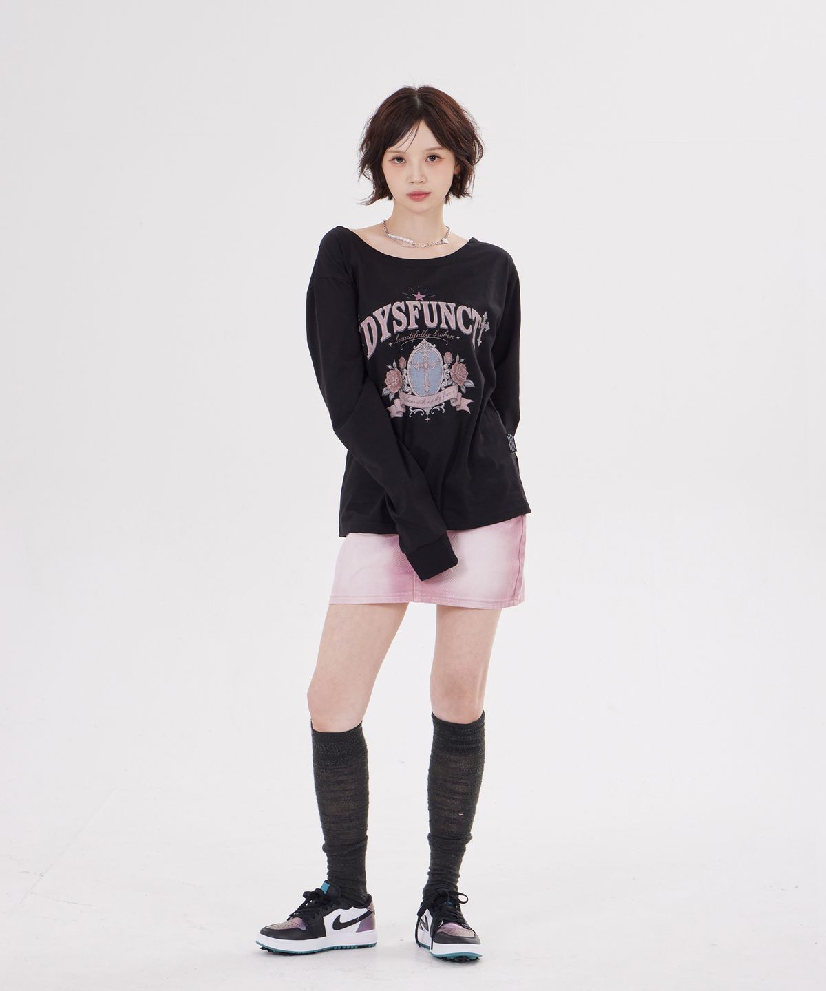 디스펑트(DYSFUNCT) ROSE FRAME GRAPHIC One-Shoulder Tee(BLACK)