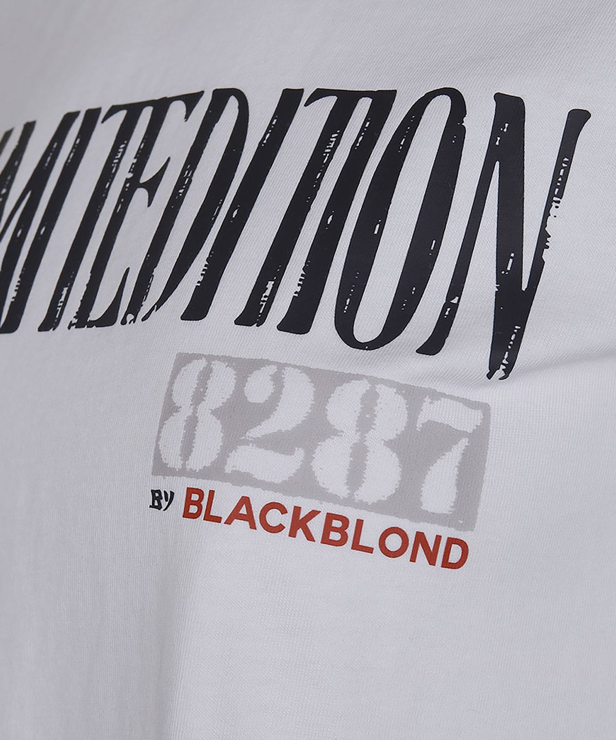 블랙블론드(BLACKBLOND) 8287 리미티디션 반팔 크롭 티 (화이트)