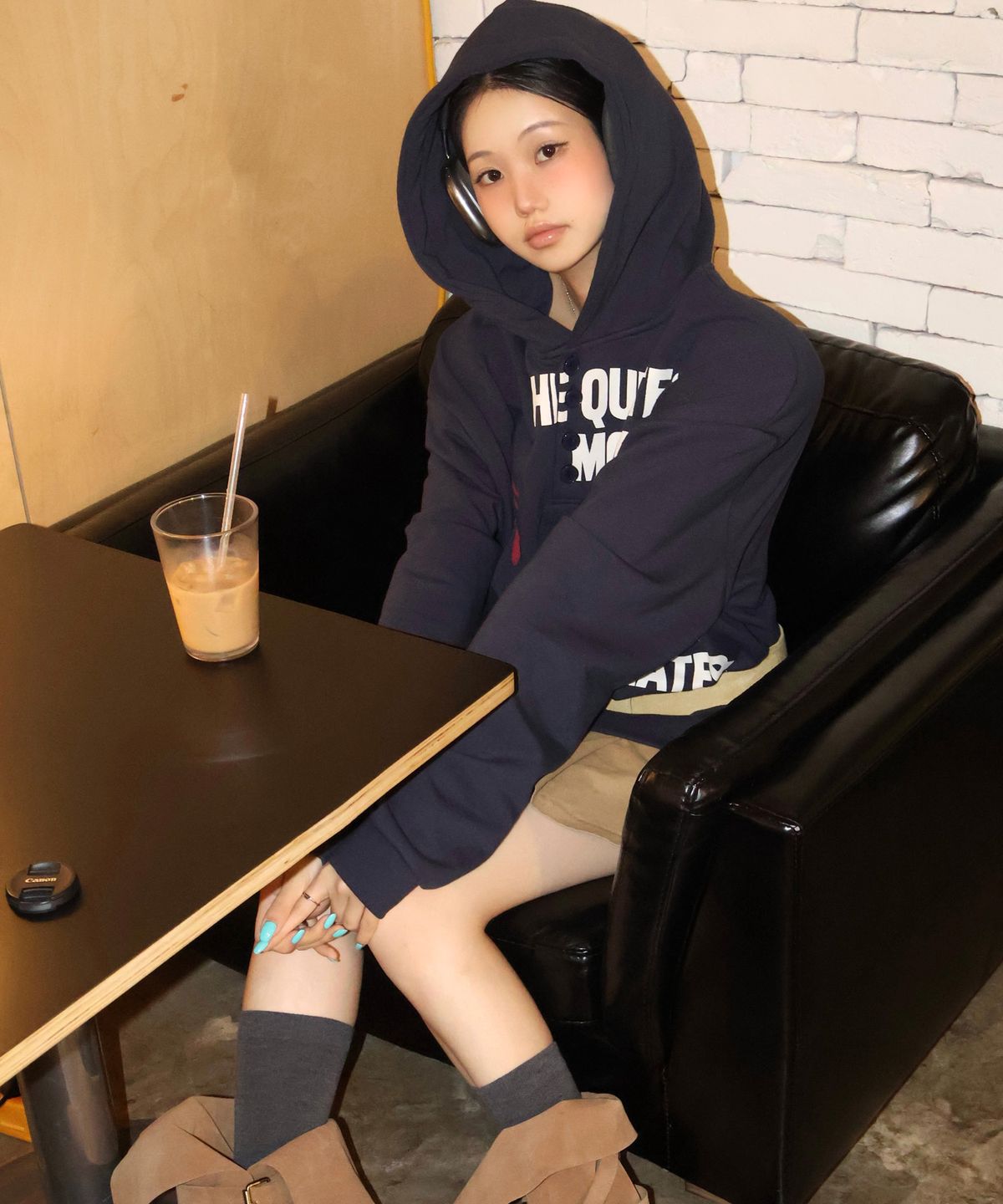 슈퍼서브(SUPERSUB) 호리젠탈 헨리넥 스웻 후디 - 빈티지네이비