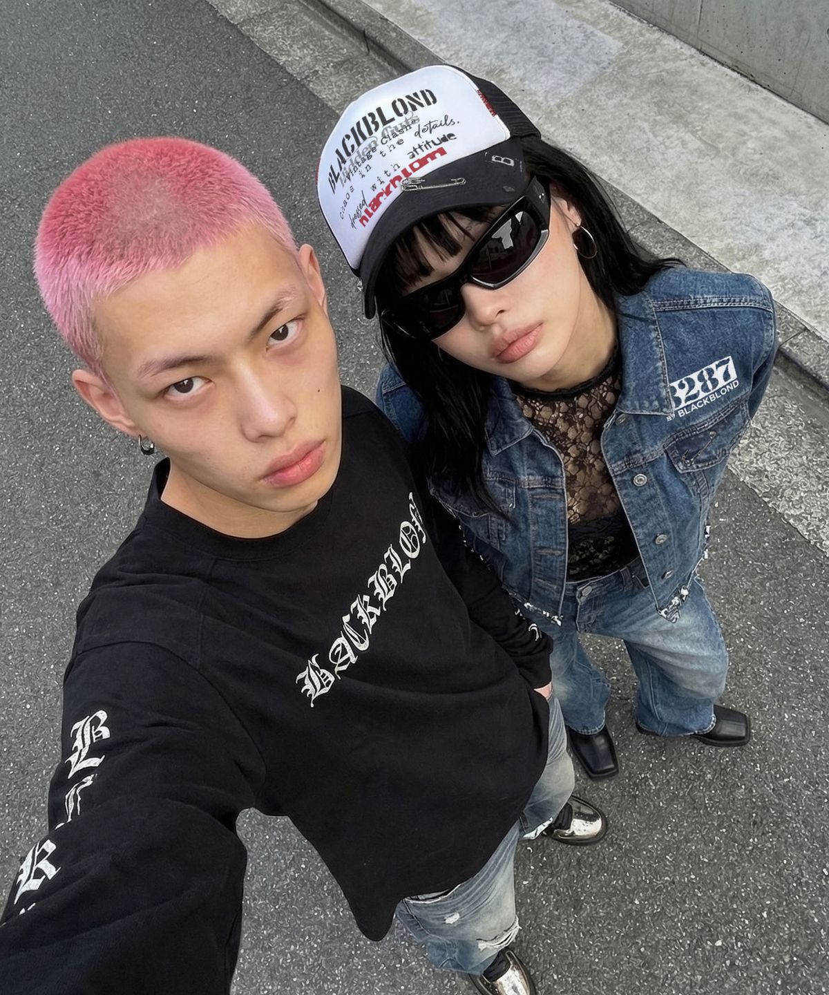 블랙블론드(BLACKBLOND) 8287 리미티디션 크롭 데님 자켓 (블루)
