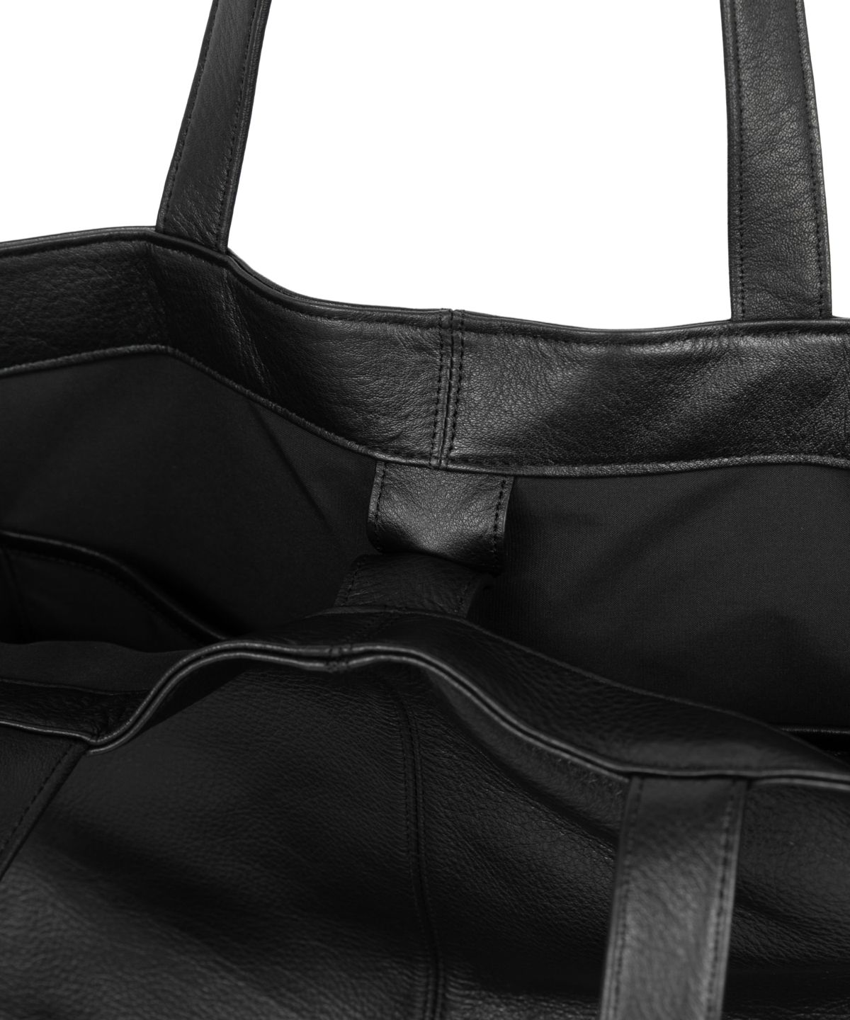 마지언타이틀(MAZI UNTITLED) Sortie Bag / Leather Black