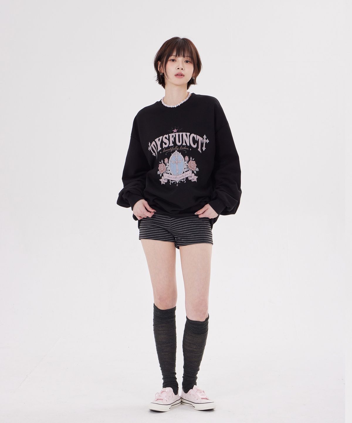 디스펑트(DYSFUNCT) ROSE FRAME GRAPHIC SWEATSHIRT(BLACK)
