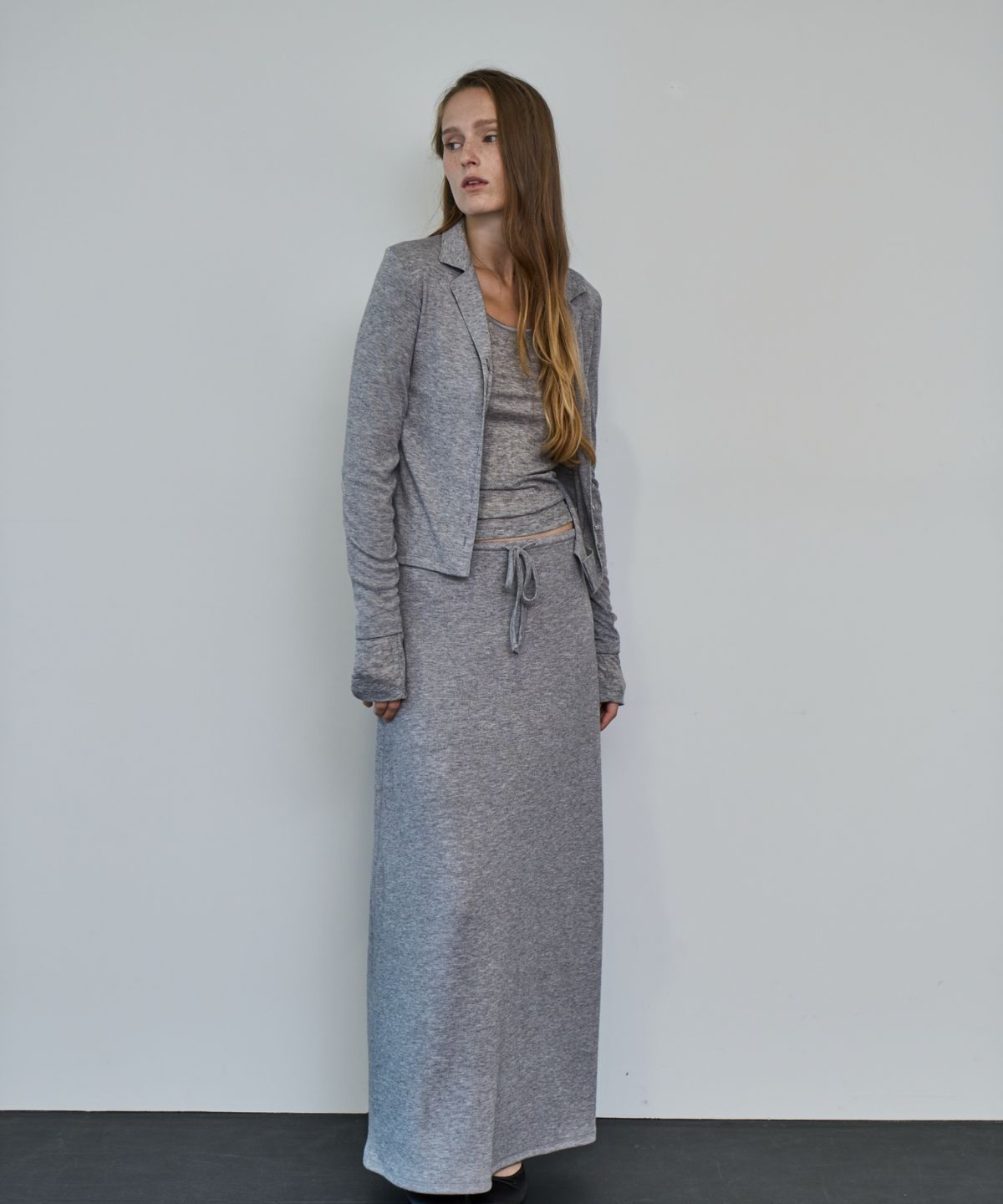 그리다제이(GRIDAJ) Ttencel wool scoop neck long sleeve _ gray