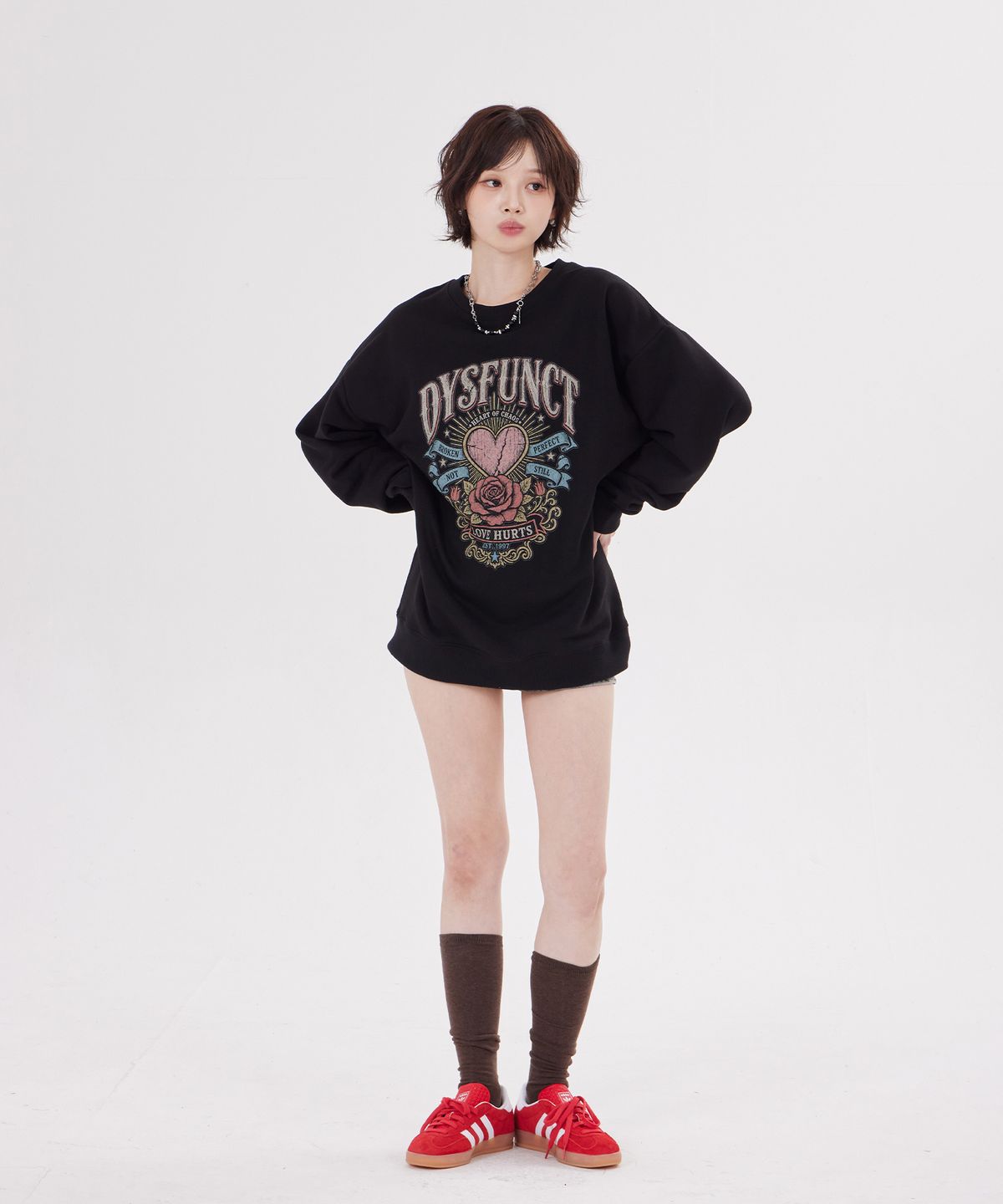 디스펑트(DYSFUNCT) LOVE HURTS VINTAGE SWEATSHIRT(BLACK)