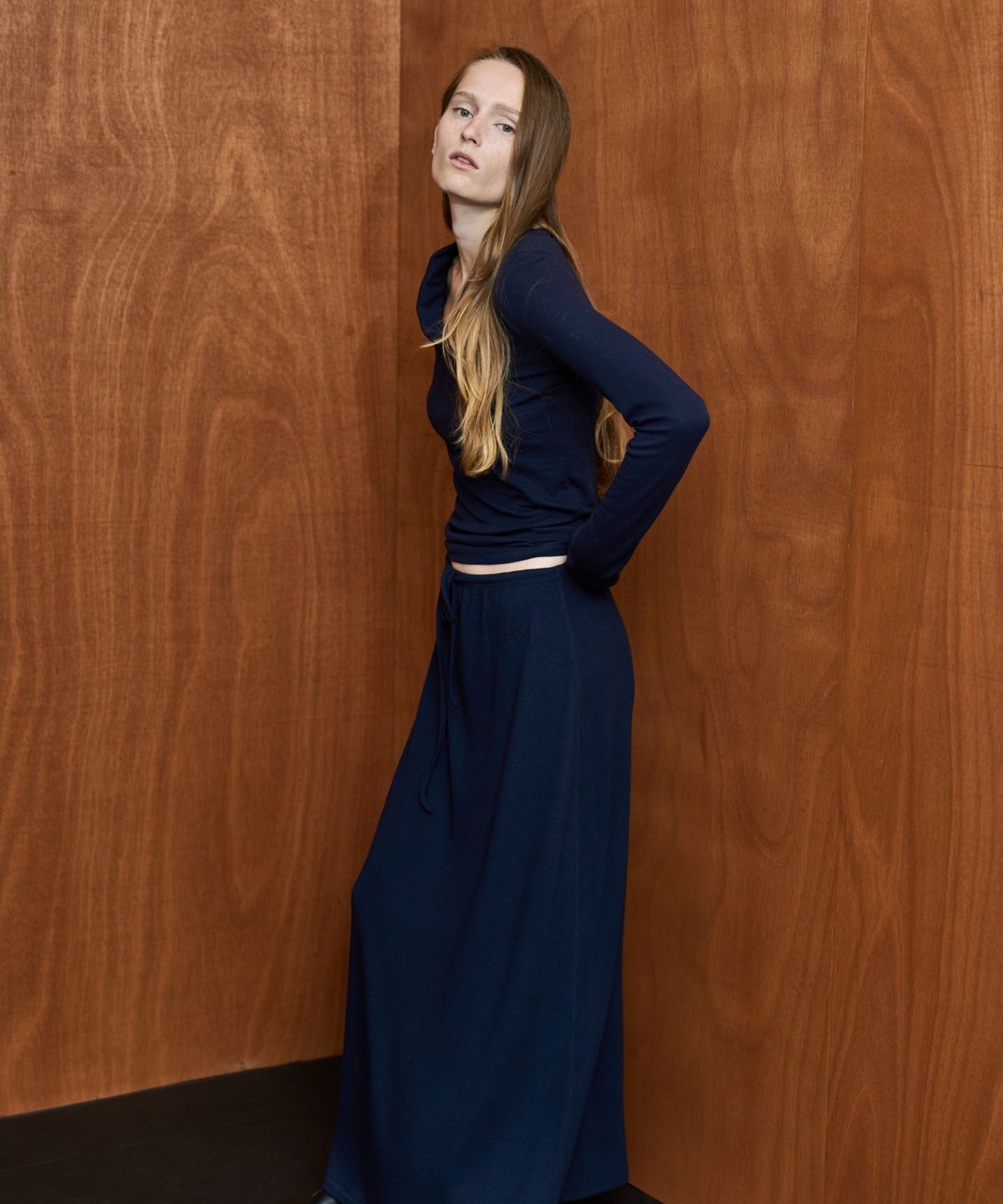 그리다제이(GRIDAJ) Comfort String Maxi Long Skirt   _ Navy