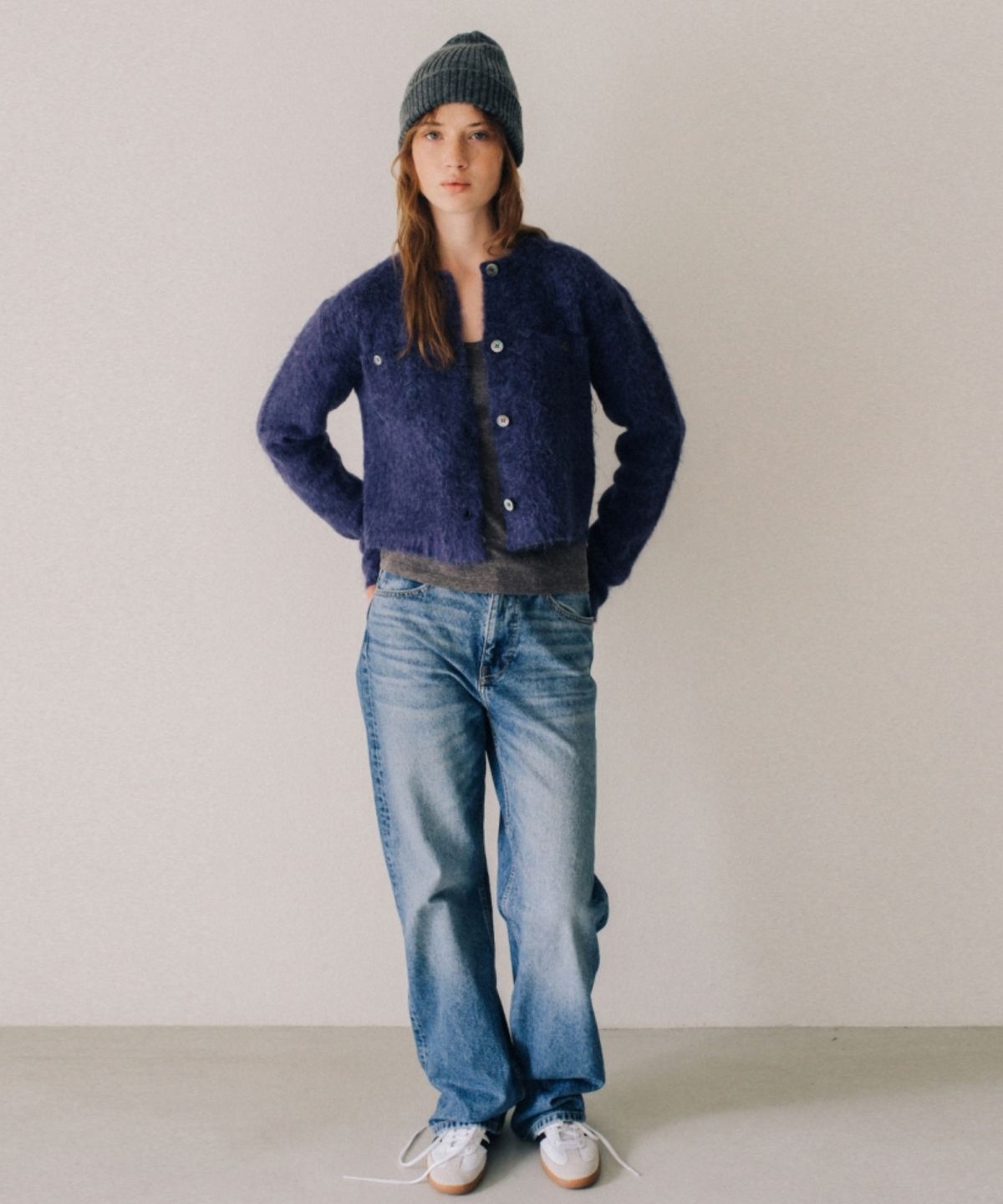 어나우트(UNNOUT) HAIRY WOOL KNIT CARDIGAN PURPLE