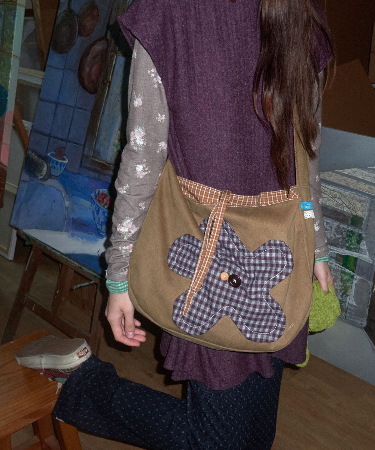 메종크렘(MAISON CREME) Check flower Cross bag_Beige
