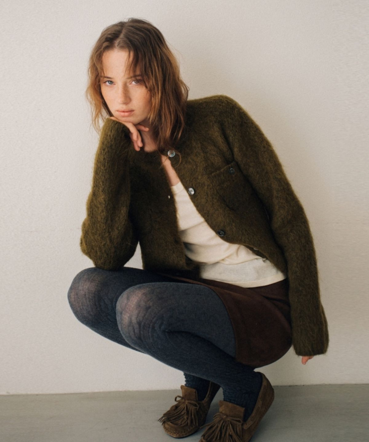 어나우트(UNNOUT) HAIRY WOOL KNIT CARDIGAN OLIVE