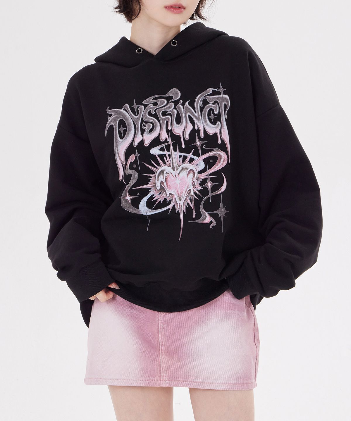 디스펑트(DYSFUNCT) ORBIT HEART GRAPHIC HOODIE(BLACK)