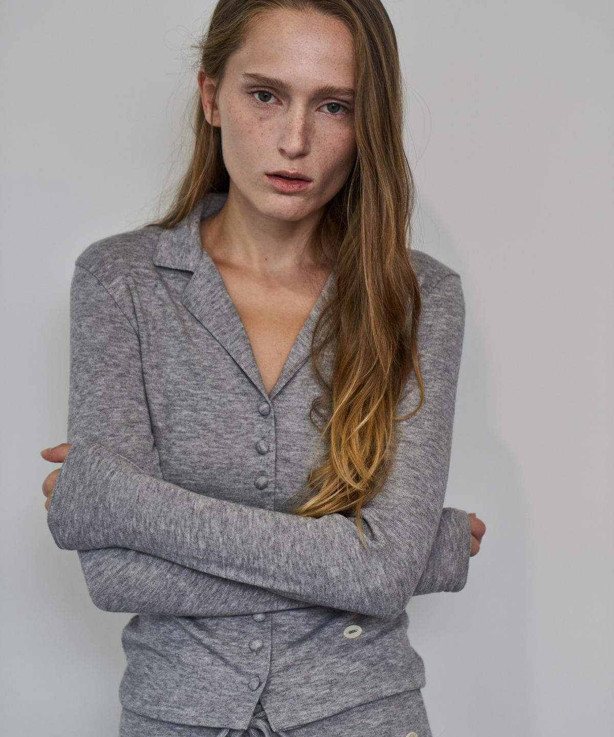 그리다제이(GRIDAJ) Slim-fit Open Collar Knit Cardigan  _ gray