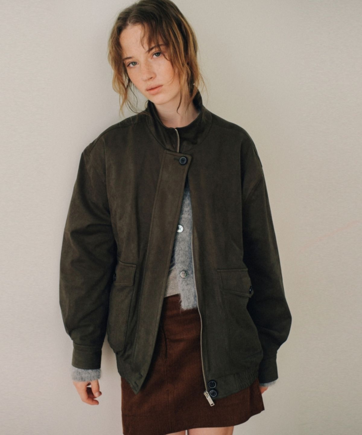 어나우트(UNNOUT) SUEDE BLOUSON JACKET KHAKI