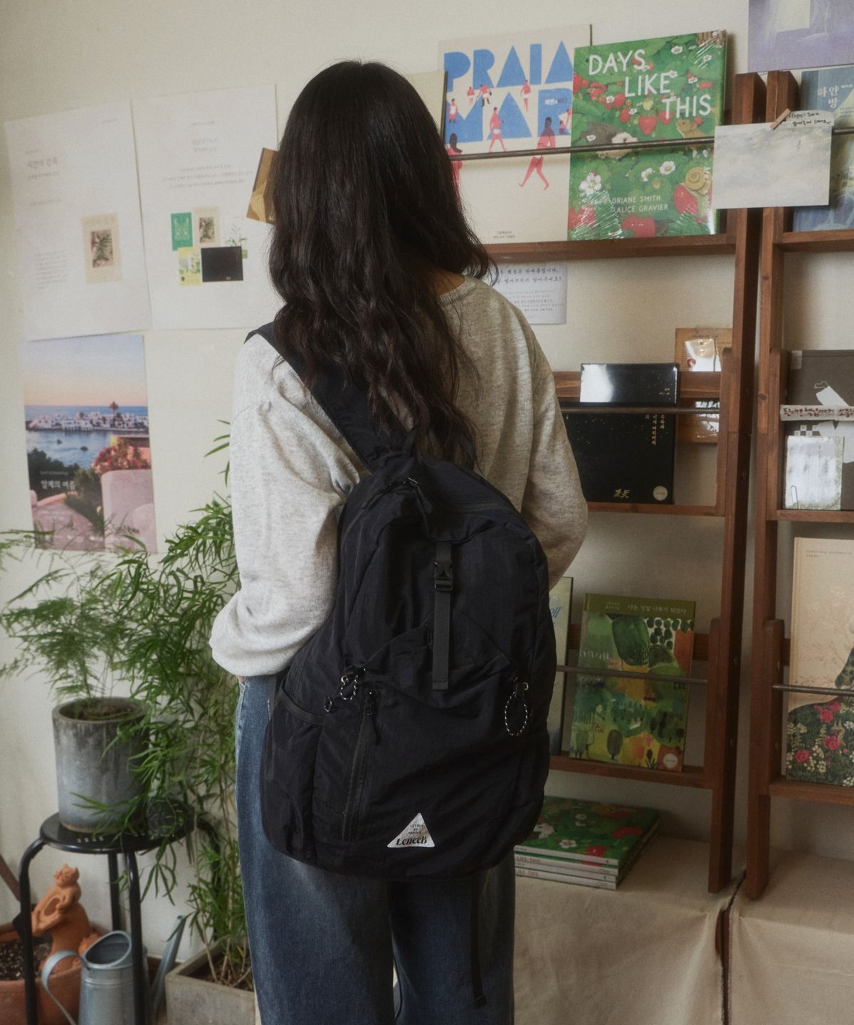 레니비(LeneeB) 에어 피크 백팩 블랙