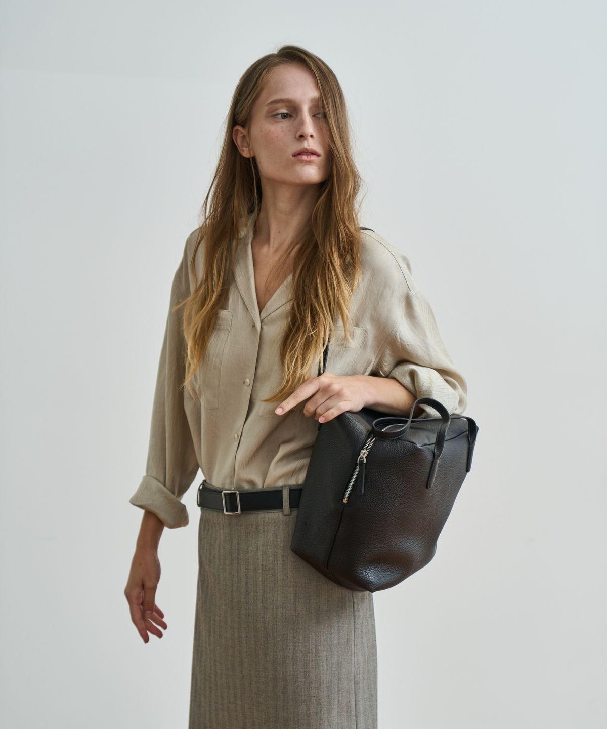 그리다제이(GRIDAJ) Cowhide Architectural Cube Shoulder Bag _ black