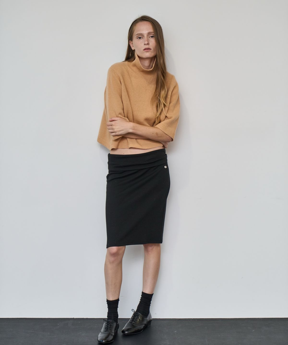 그리다제이(GRIDAJ) High-Neck Half Sleeve Knit