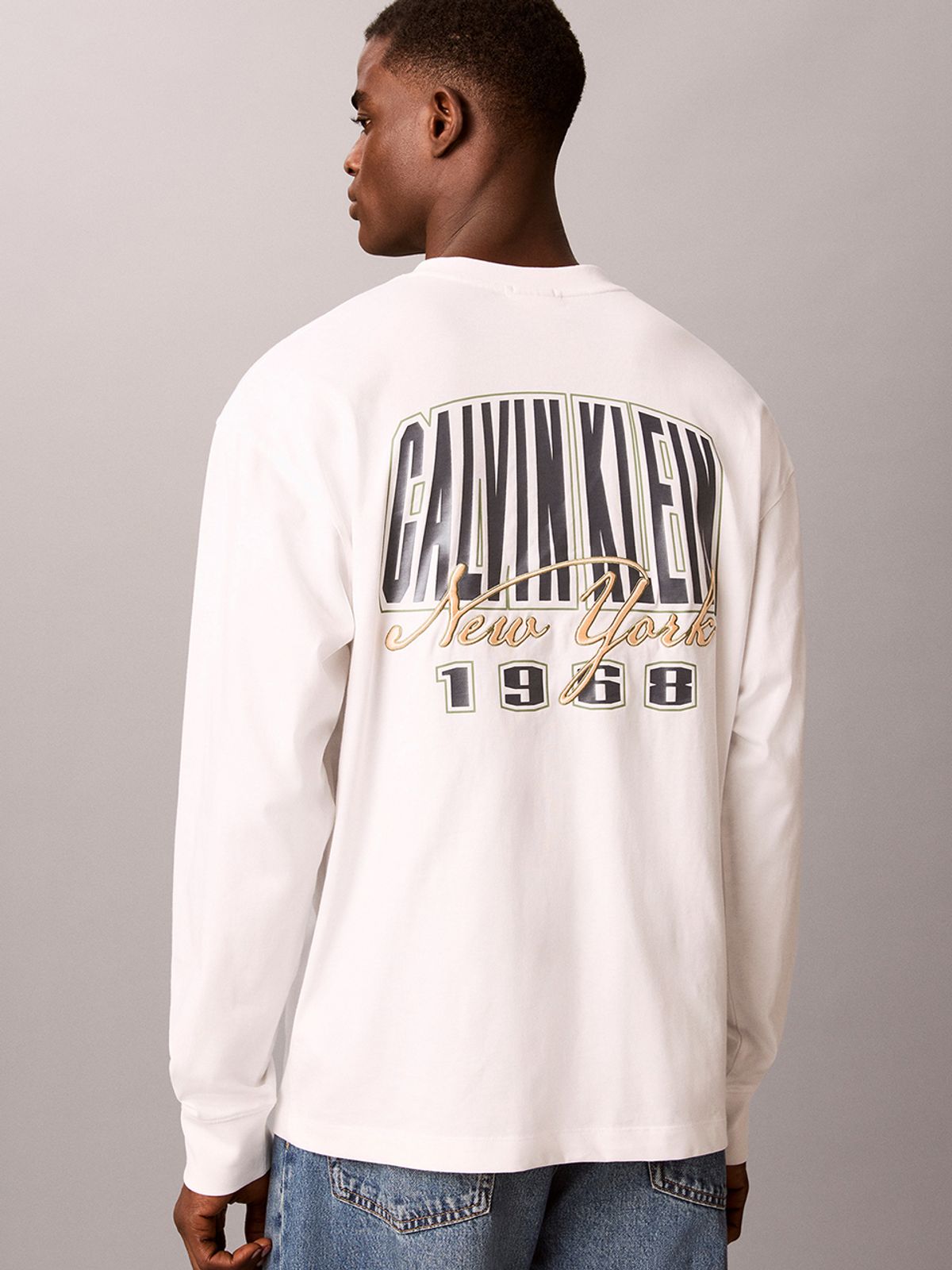 캘빈클라인 진(CALVIN KLEIN JEANS) 릴렉스 패션 그래픽 긴팔 티셔츠 A4RH280G YAF