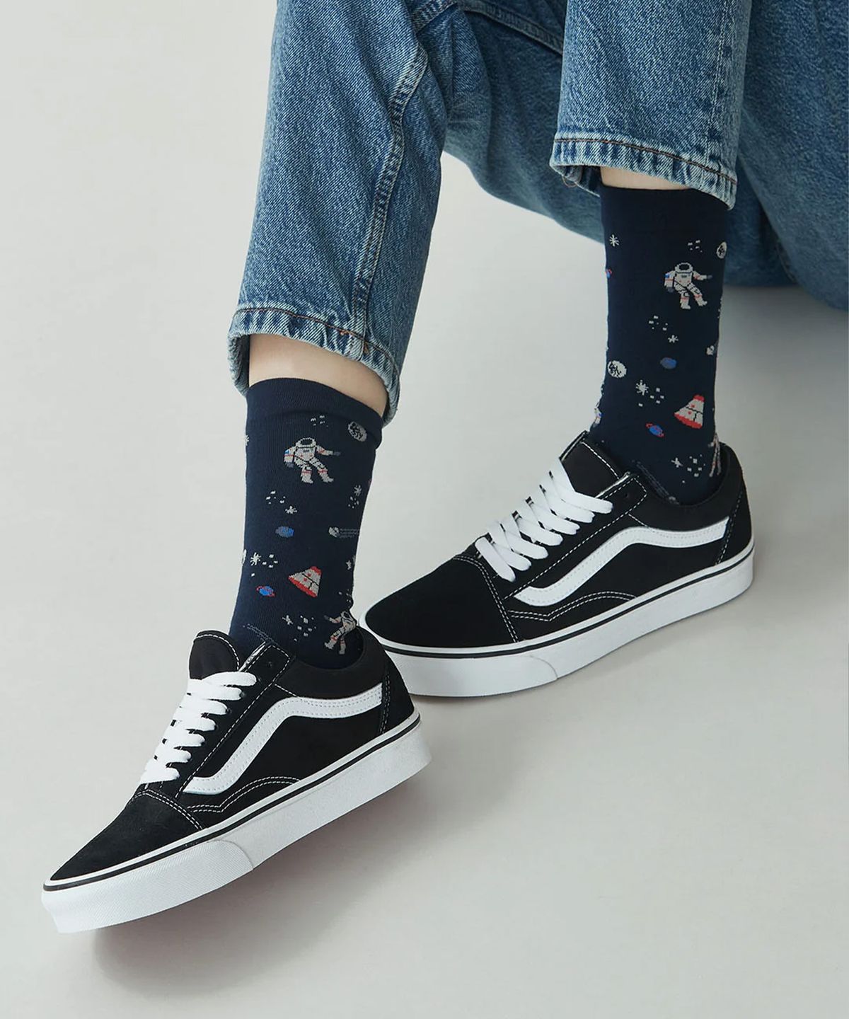 삭스타즈(SOCKSTAZ) GCT012 남녀공용 Astronaut 패턴 면양말