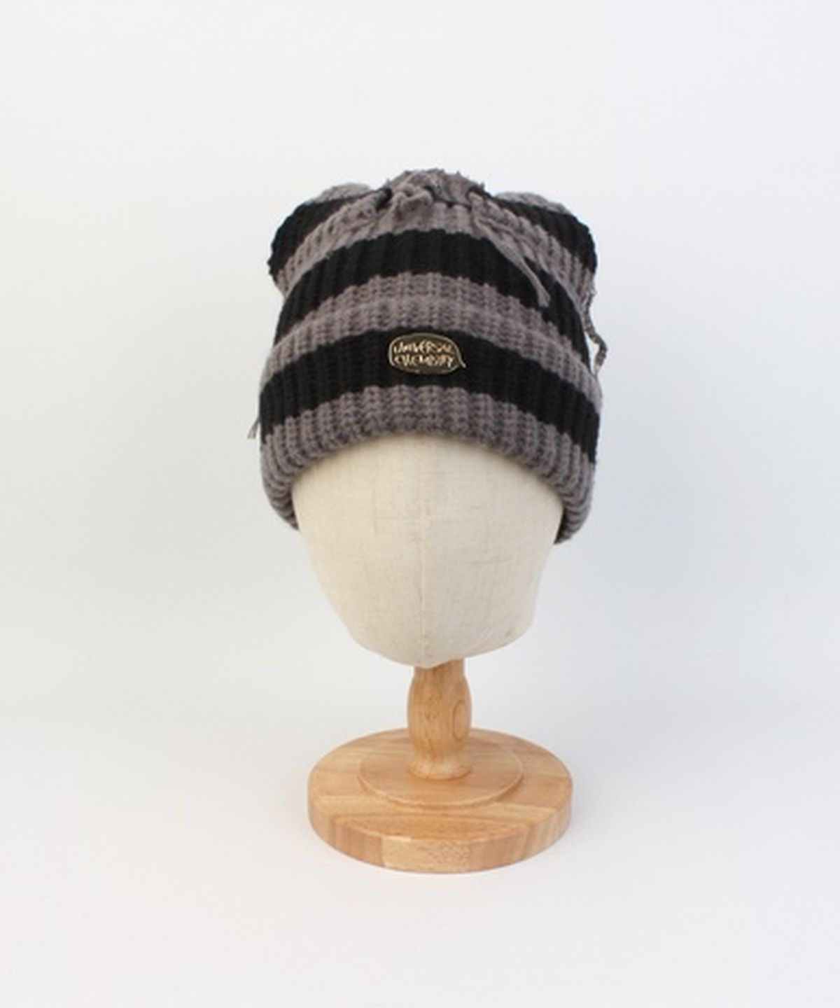 유니버셜 케미스트리(UNIVERSAL CHEMISTRY) Vintage Fox Black-Gray Beanie 고양이비니