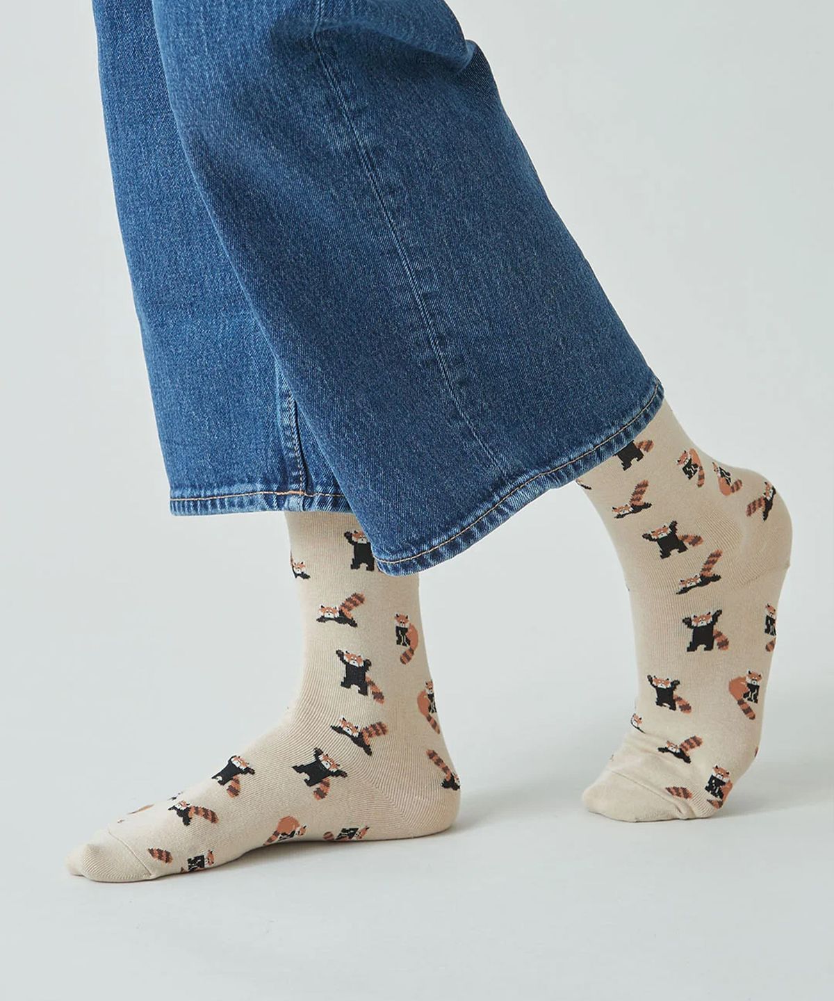 삭스타즈(SOCKSTAZ) GCT016 남녀공용 애니멀패턴 면양말 lesser panda: light beige