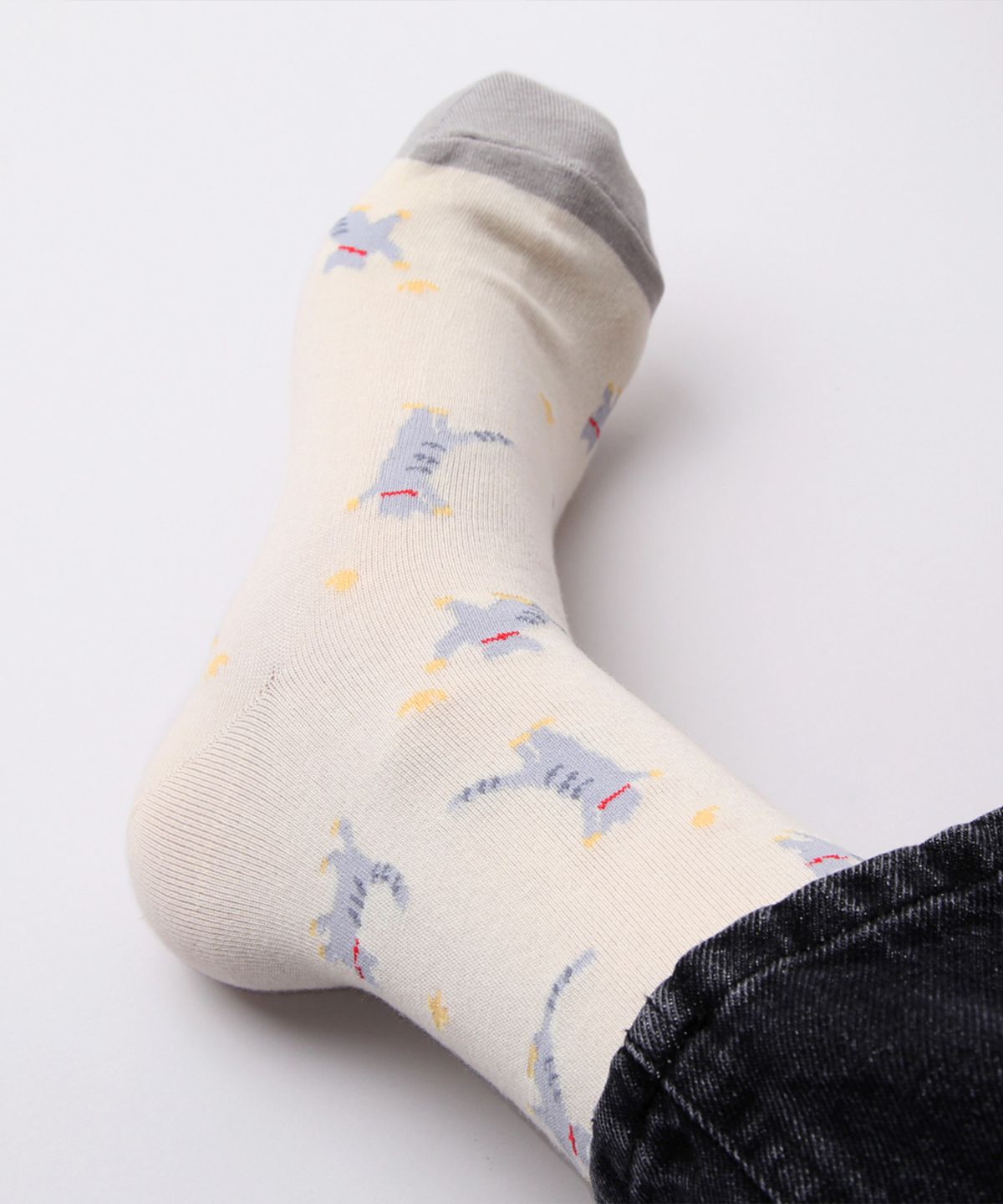 삭스타즈(SOCKSTAZ) GCT025 남녀공용 애니멀패턴 면양말 Cat and Butterfly: Ivory