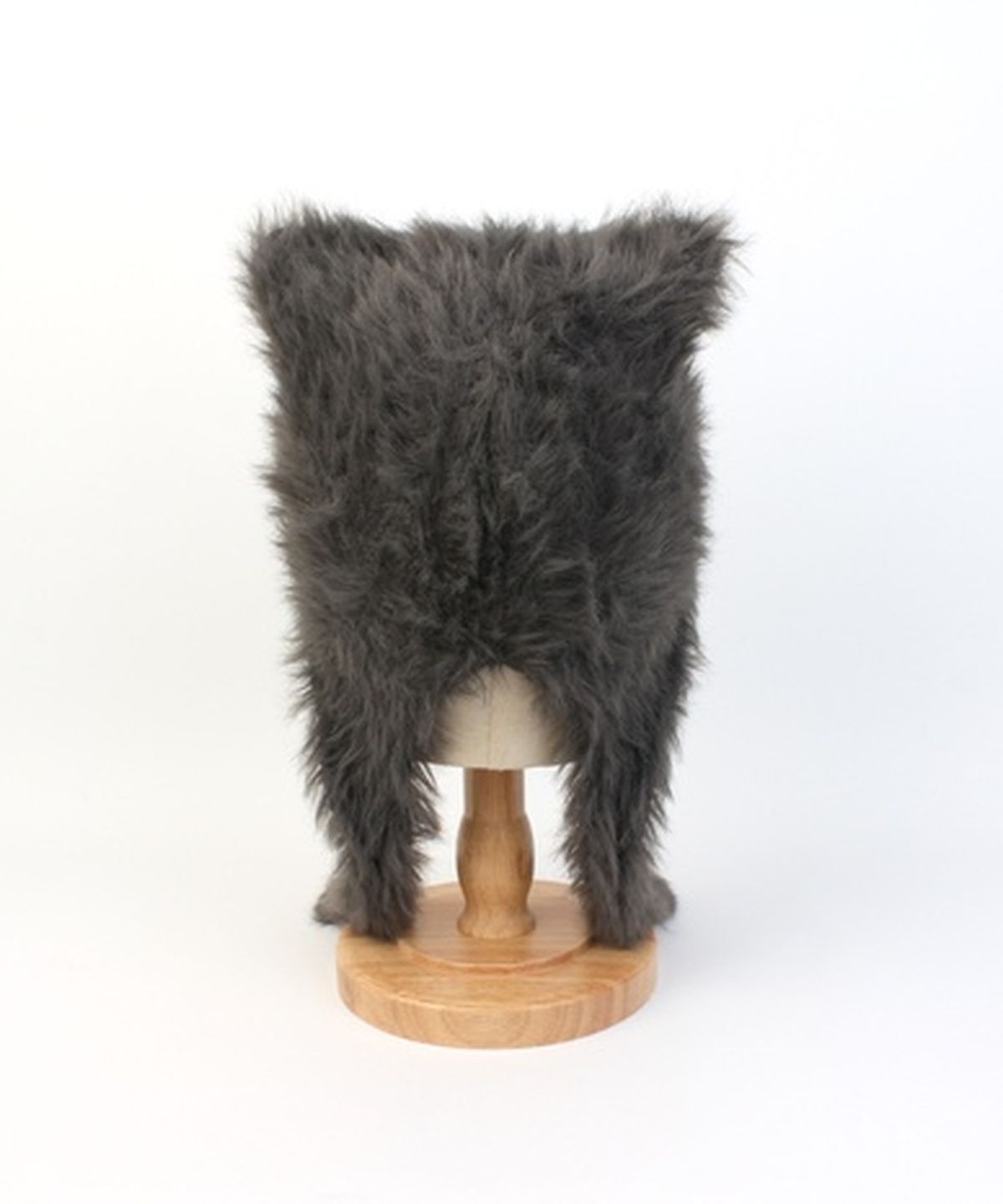 유니버셜 케미스트리(UNIVERSAL CHEMISTRY) Cat Gray Fur Earflap Cap 귀달이모자