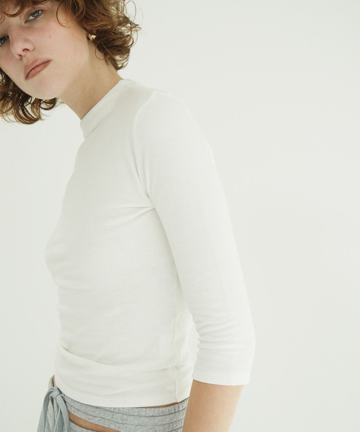 클라네(CLANE) MOCK NECK MID SLEEVE TOPS
