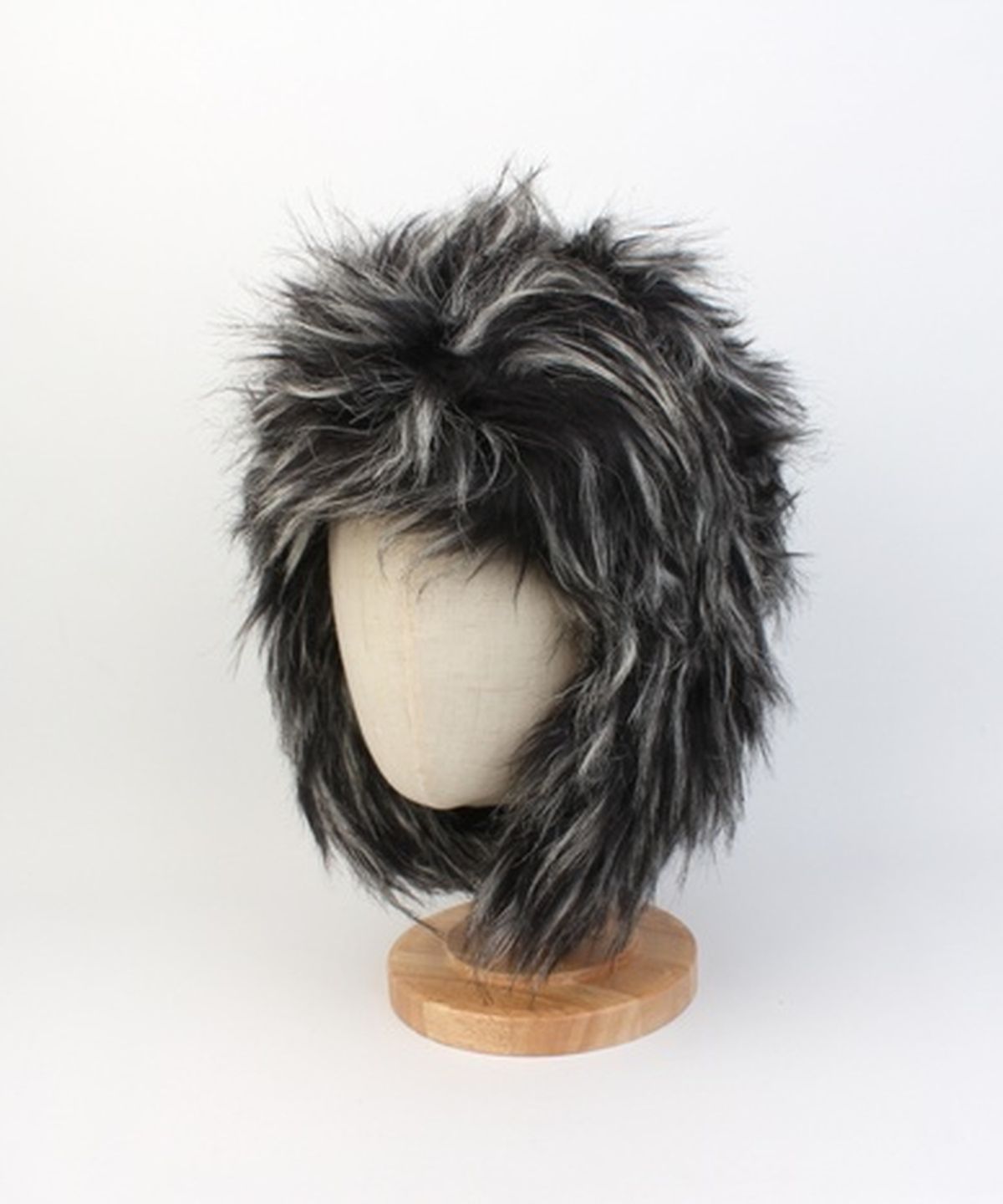 유니버셜 케미스트리(UNIVERSAL CHEMISTRY) Two Tone Fur Black Aviator Hat 귀달이모자
