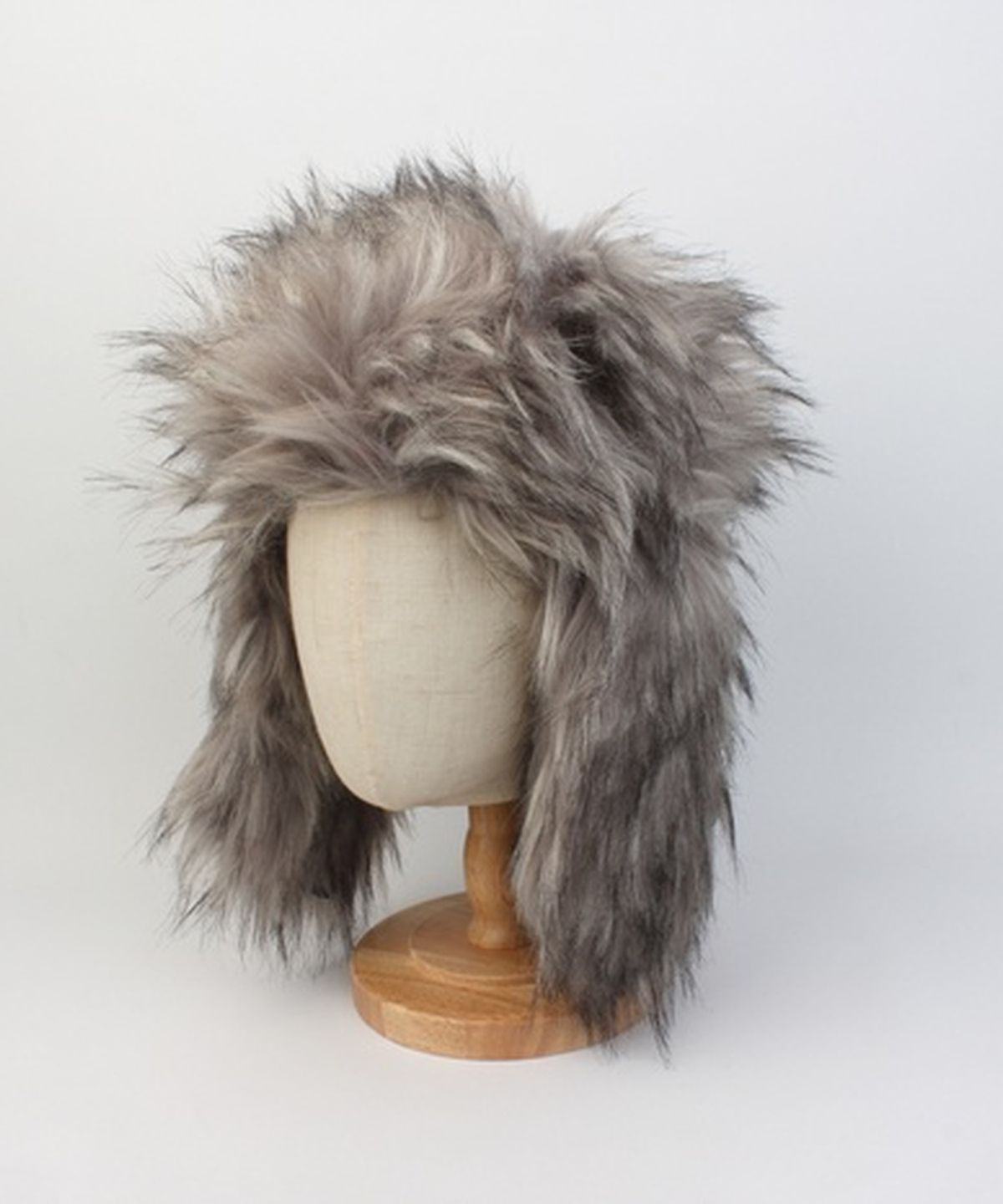 유니버셜 케미스트리(UNIVERSAL CHEMISTRY) Two Tone Fur Gray Aviator Hat 귀달이모자