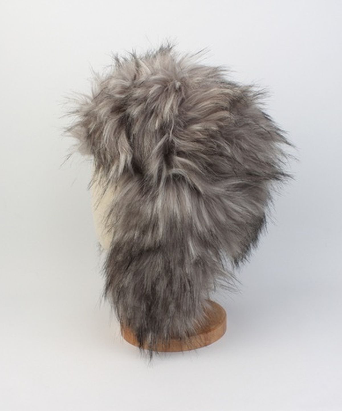 유니버셜 케미스트리(UNIVERSAL CHEMISTRY) Two Tone Fur Gray Aviator Hat 귀달이모자