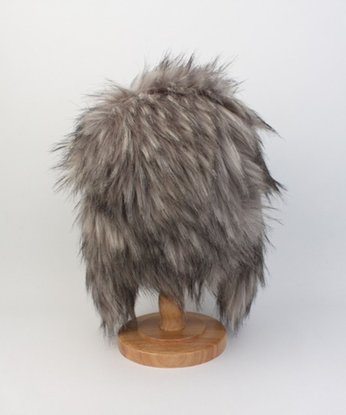 유니버셜 케미스트리(UNIVERSAL CHEMISTRY) Two Tone Fur Gray Aviator Hat 귀달이모자
