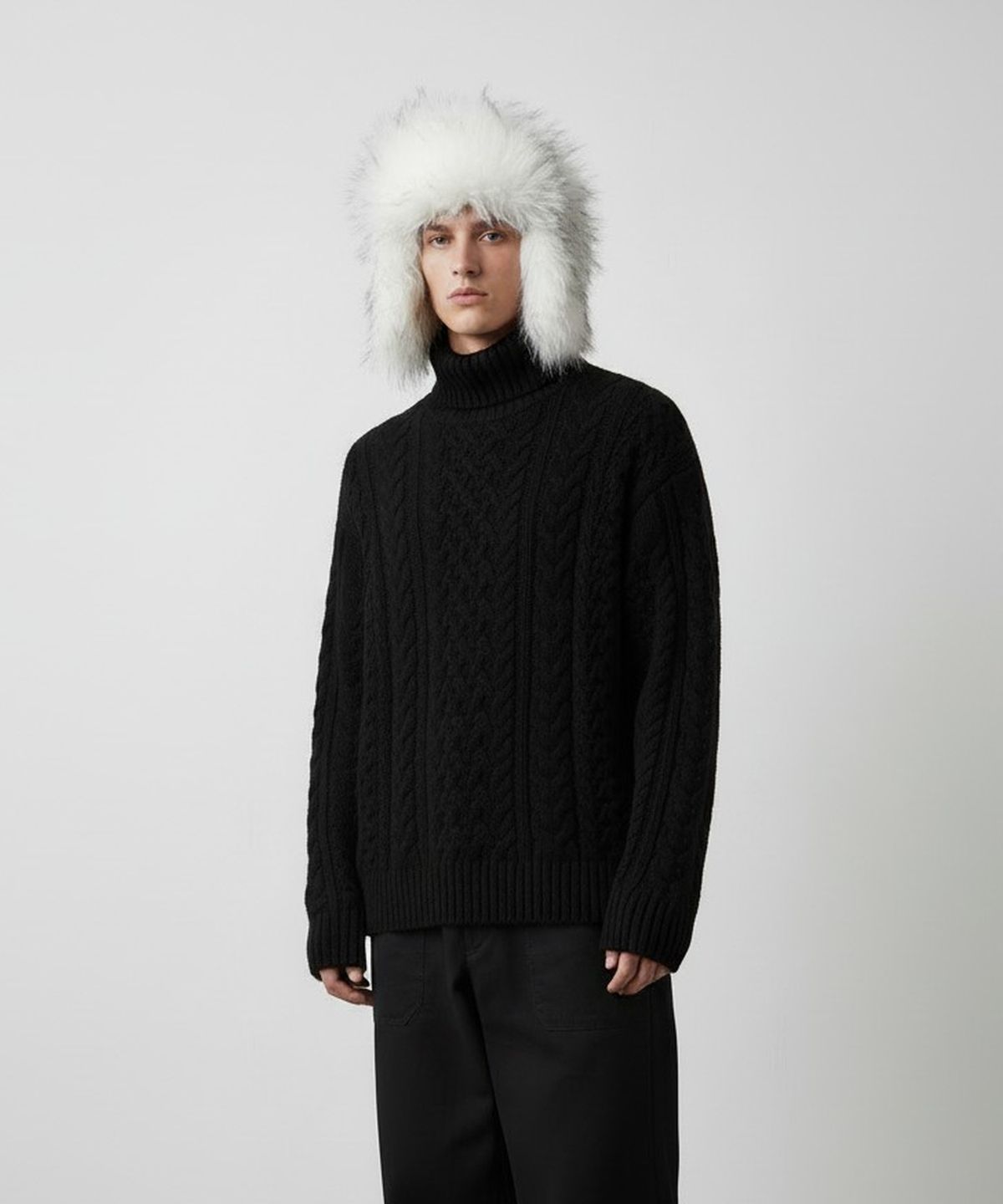 유니버셜 케미스트리(UNIVERSAL CHEMISTRY) Two Tone Fur White Aviator Hat 귀달이모자