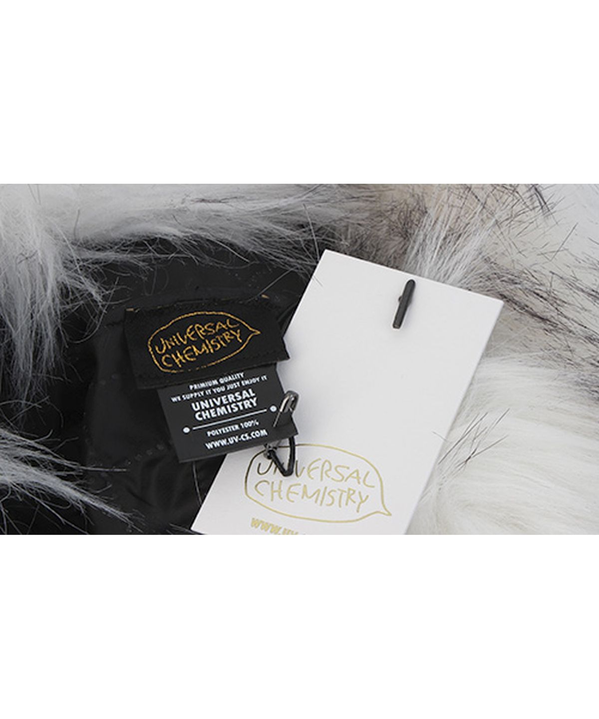 유니버셜 케미스트리(UNIVERSAL CHEMISTRY) Two Tone Fur White Aviator Hat 귀달이모자
