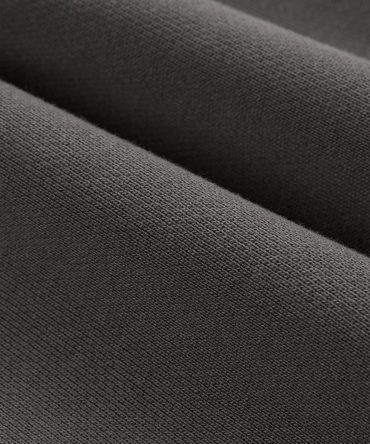 지제뮤지엄(ZIZEMUSEUM) LAYERED BANDING ONE-TUCK SWEATPANTS (CHARCOAL)