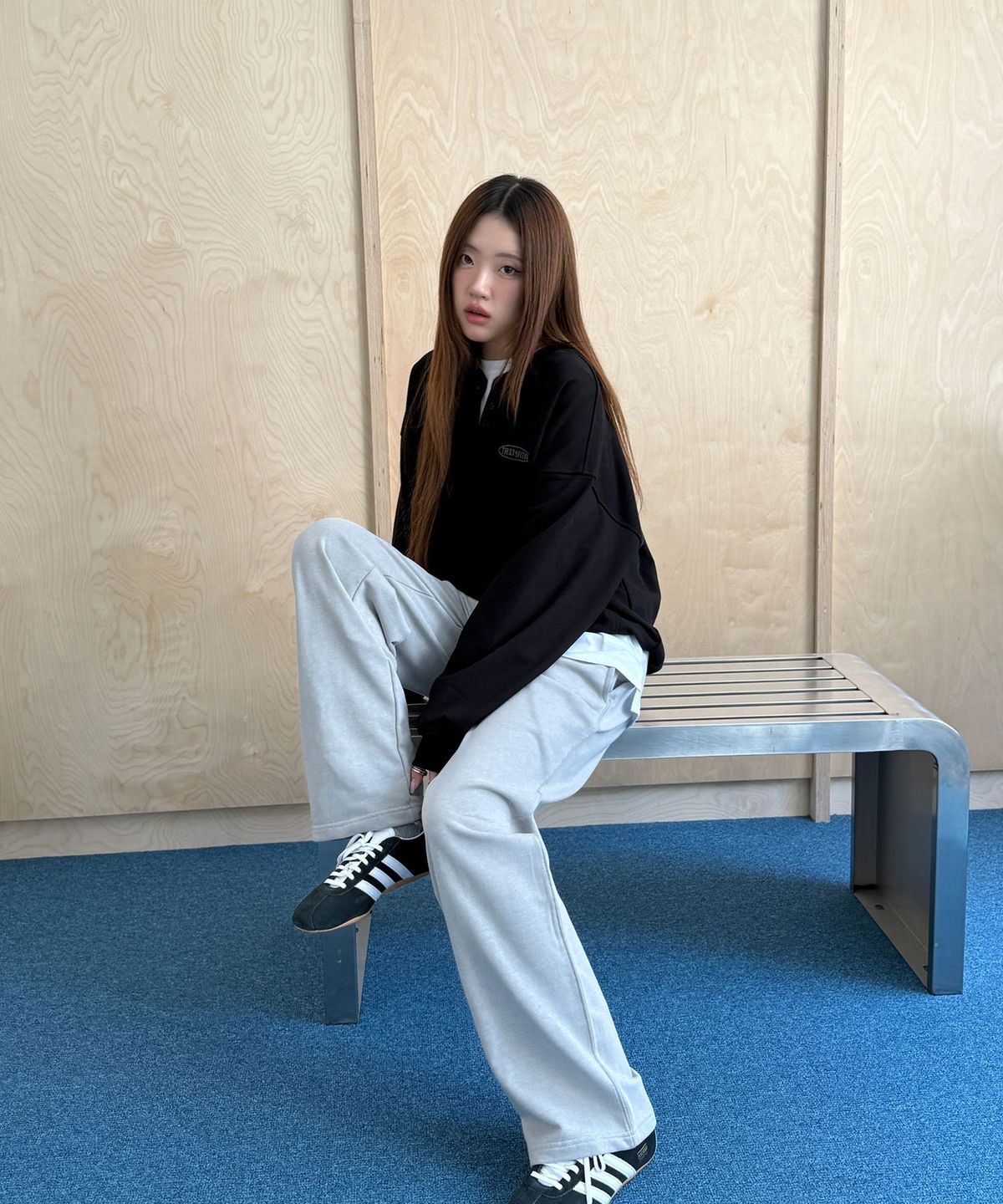 트리나타(TRINATA) 피그먼트 와이드 스트레이트 팬츠_그레이