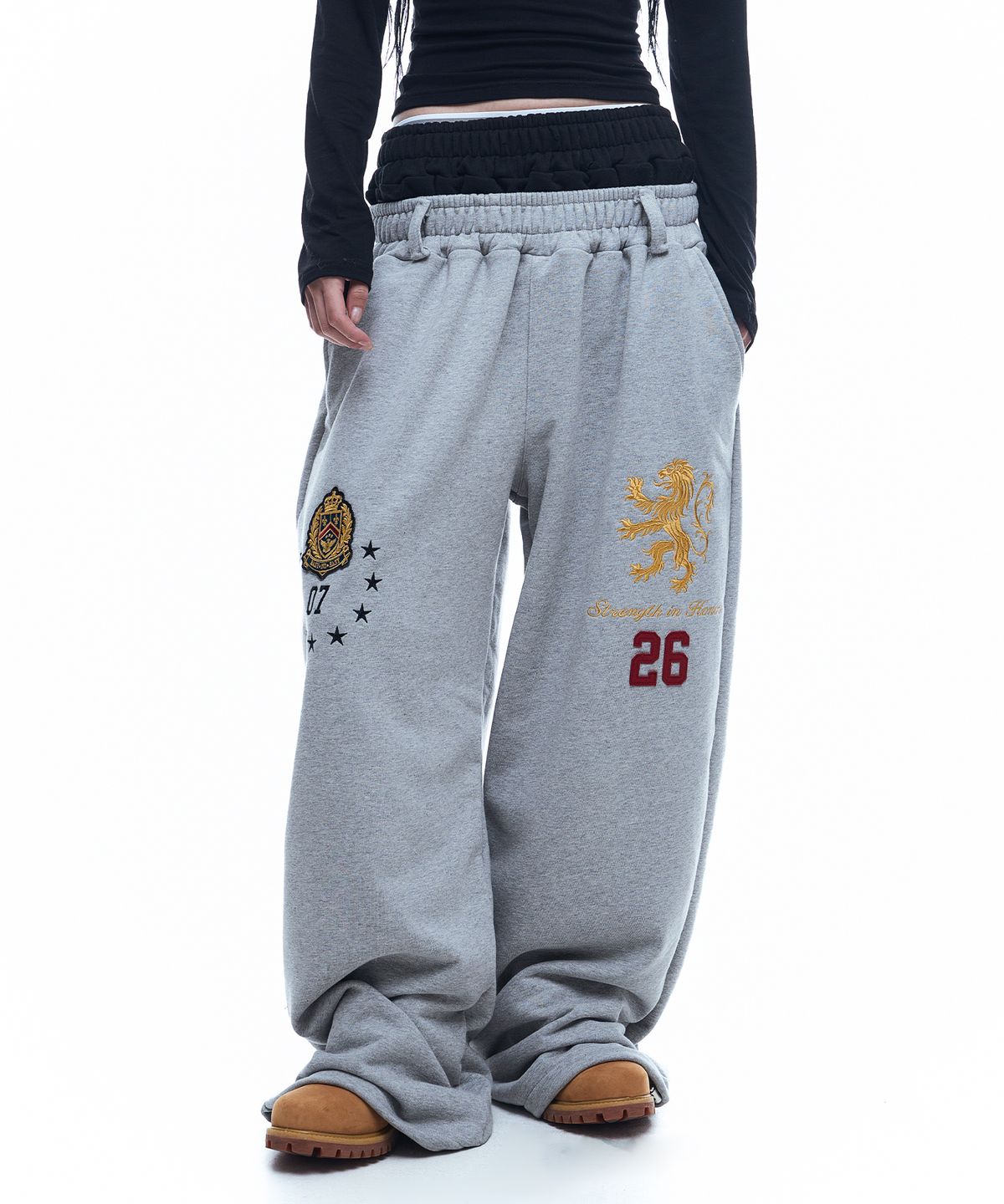 Heraldic Emblem Double-Waist Sweatpants - Gray