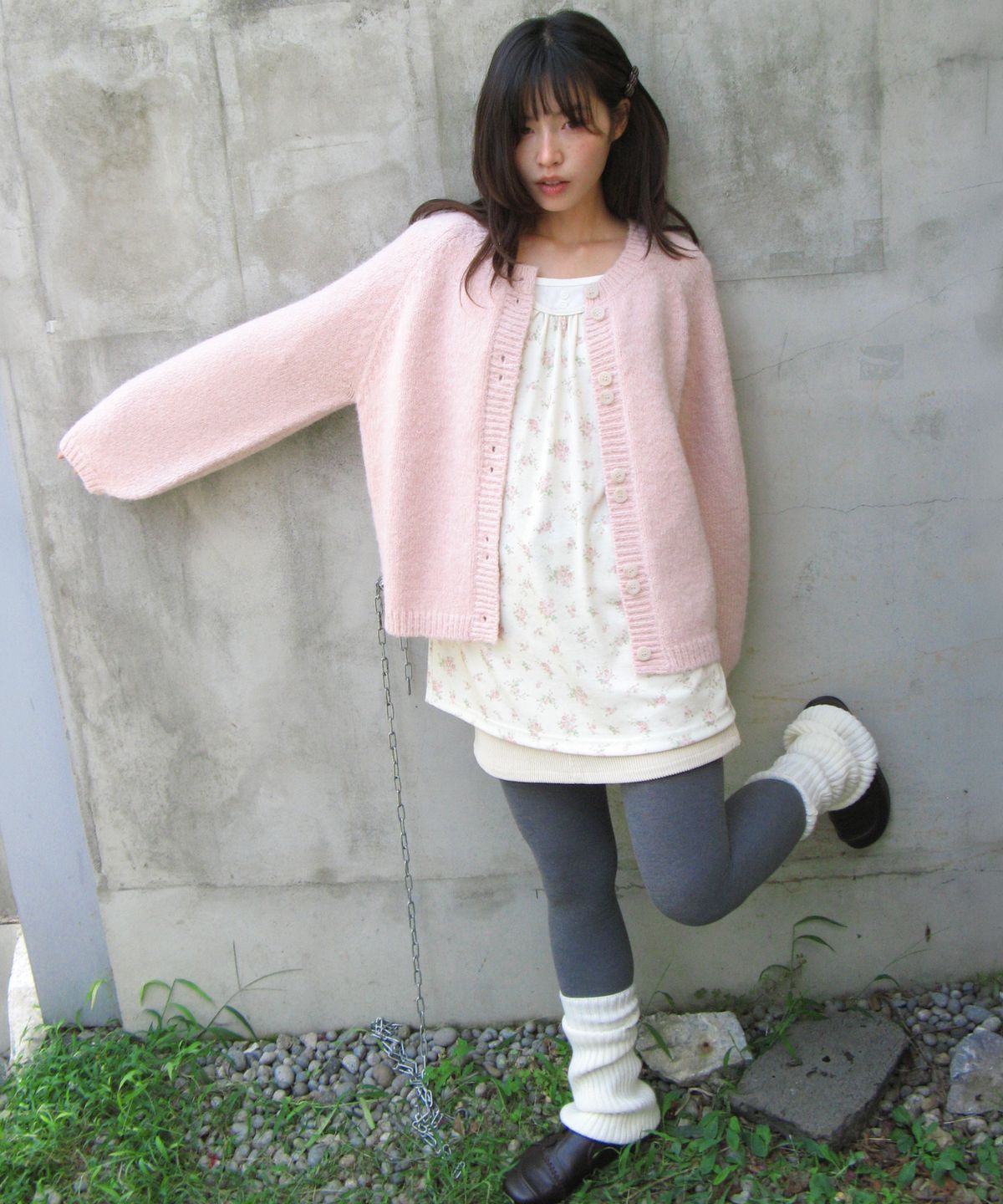 론론(RONRON) DOUBLE BUTTON CARDIGAN SOFT PINK