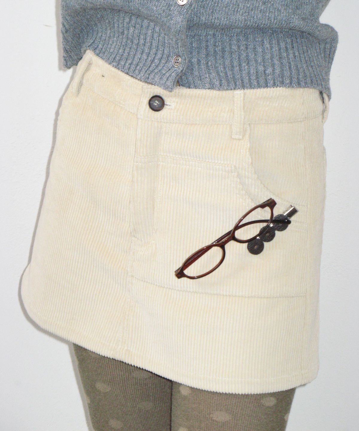 론론(RONRON) DOUBLE POCKET CORDUROY PANTSKIRT IVORY