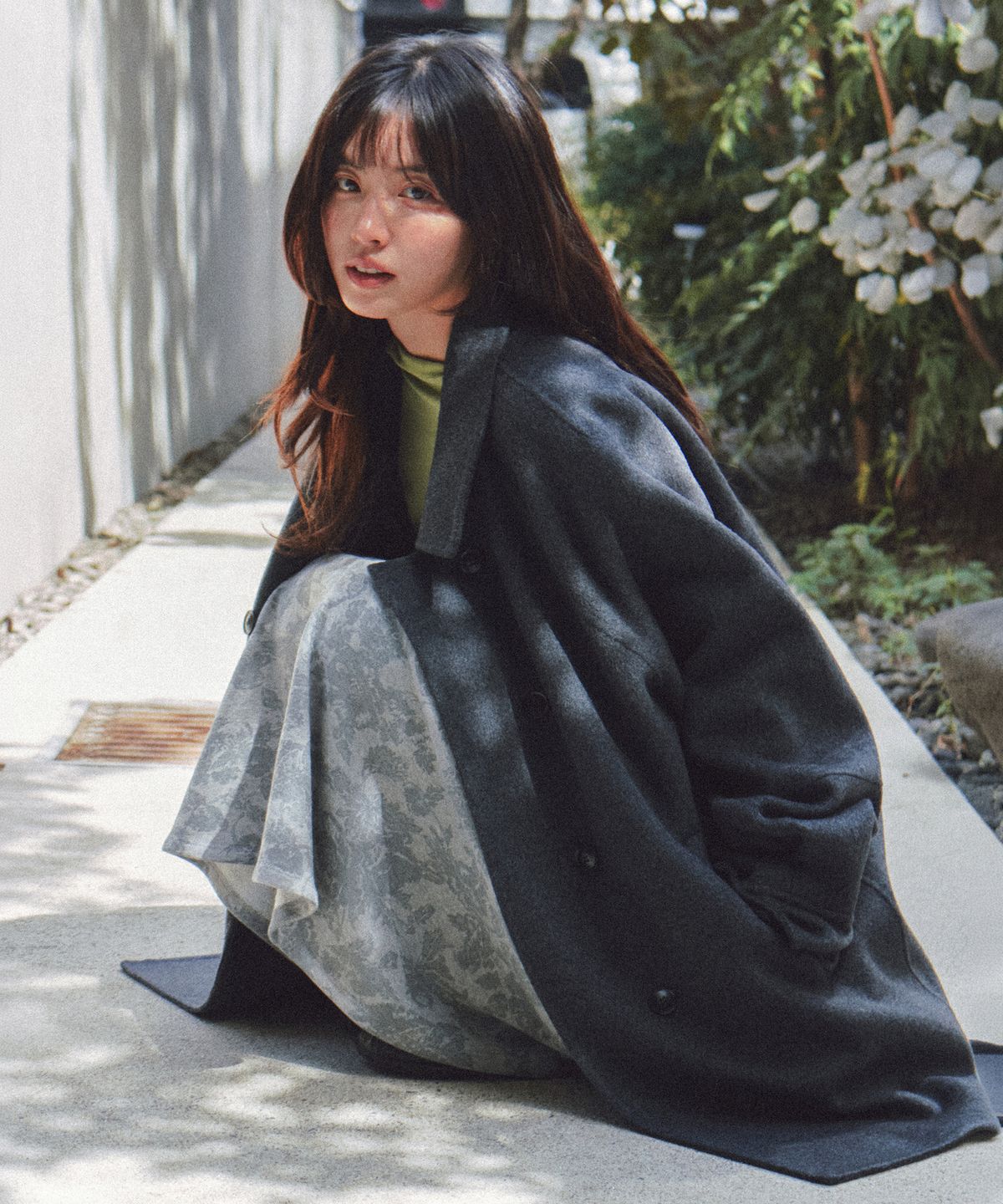 론론(RONRON) FLORAL SWEAT FLARE SKIRT GREY