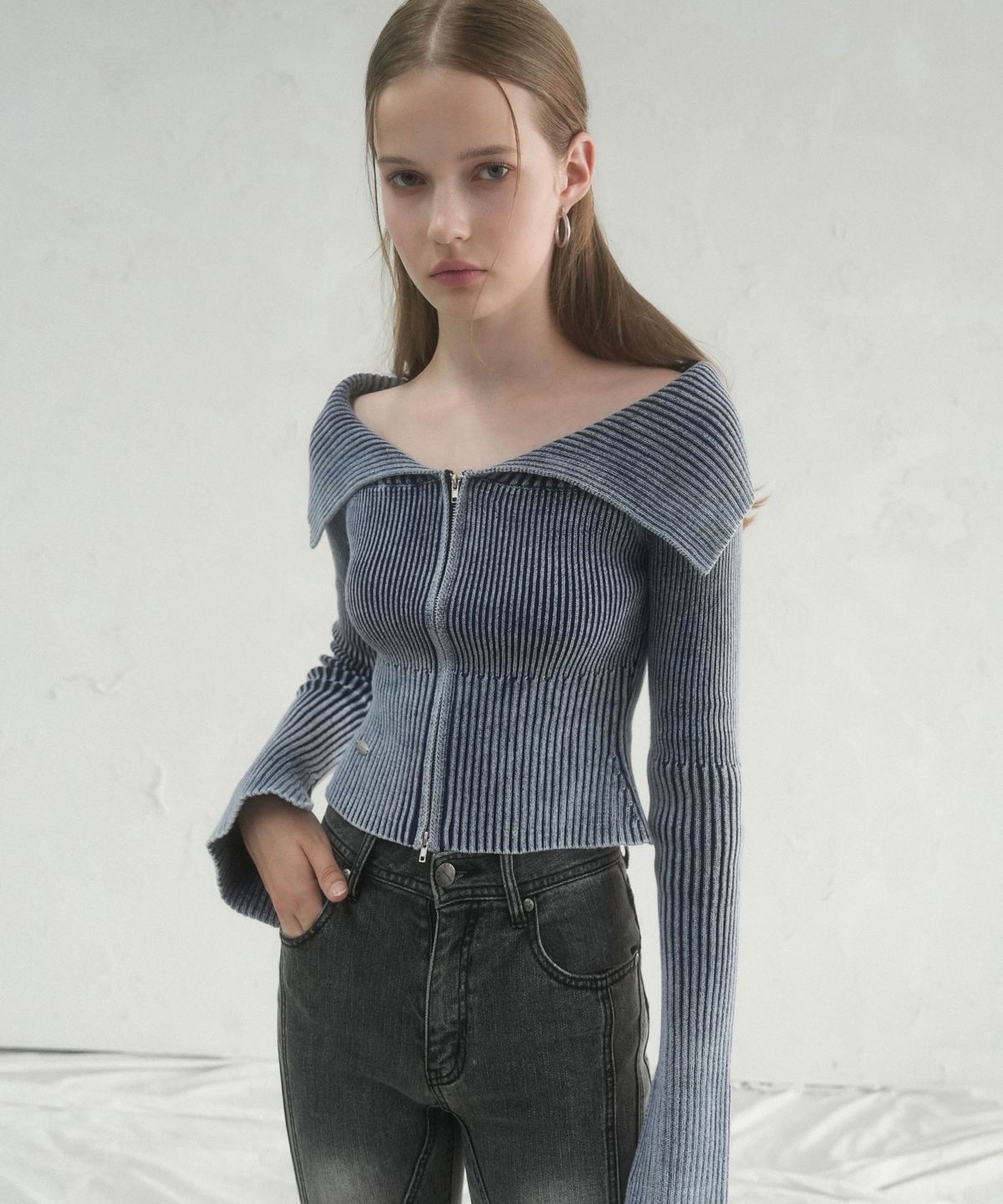어반드레스(AVANDRESS) Julie Pigment Knit Zip-Up_3COL