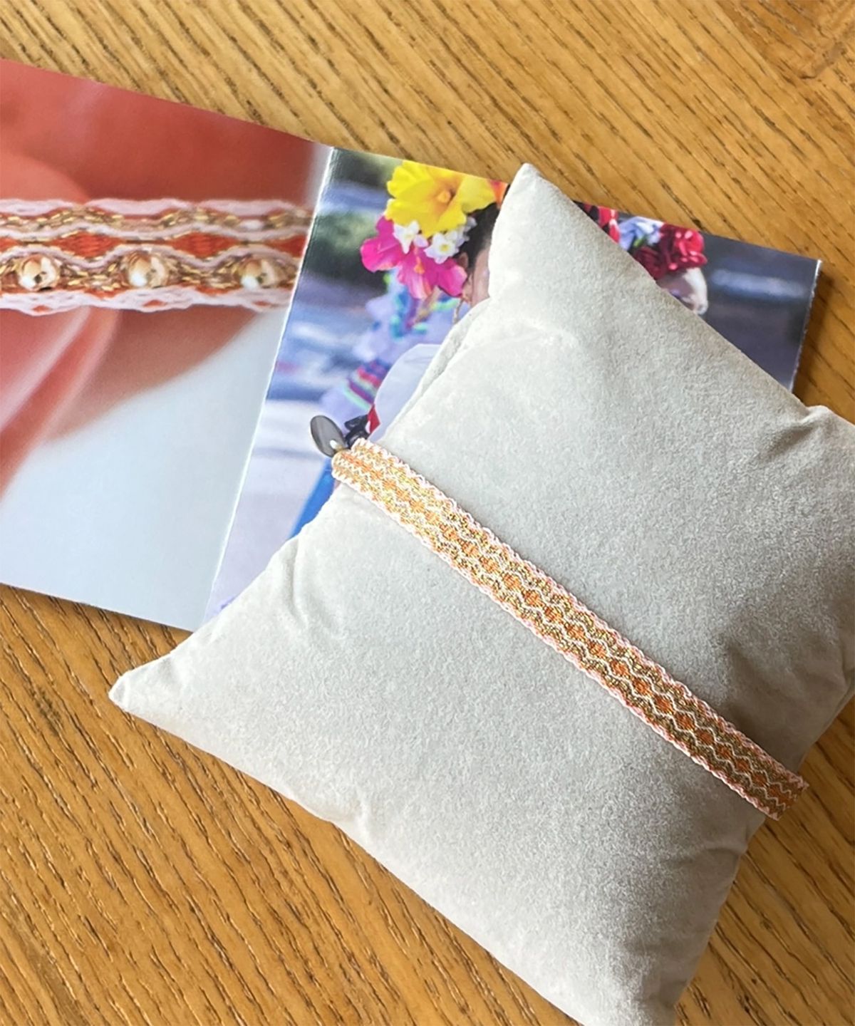림바(RIMBA) [Leju] Basic Handwoven Bracelet - Pale Pink & Gold