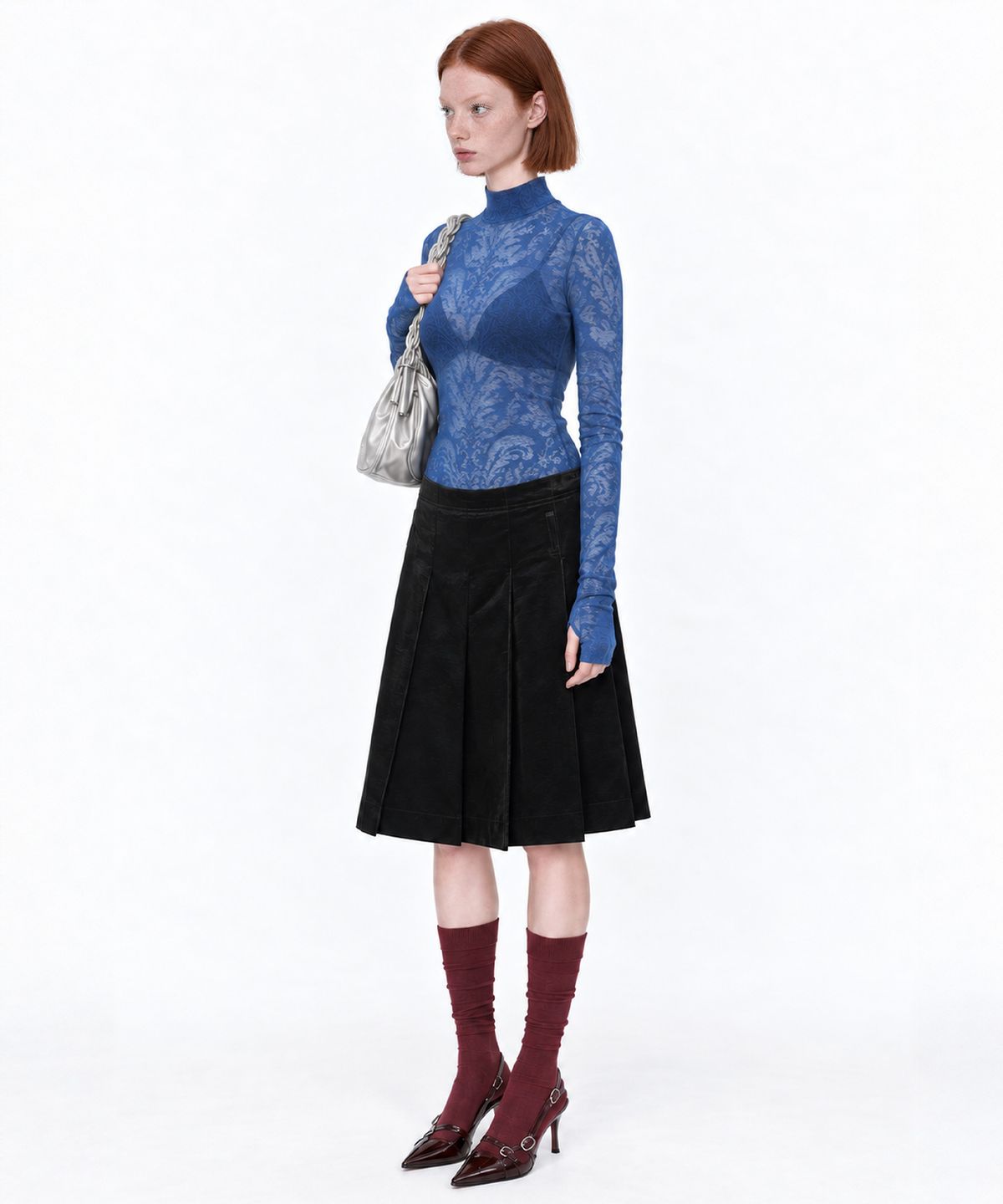 비건타이거(VEGAN TIGER) PAISLEY MOCKNECK TOP_BLUE