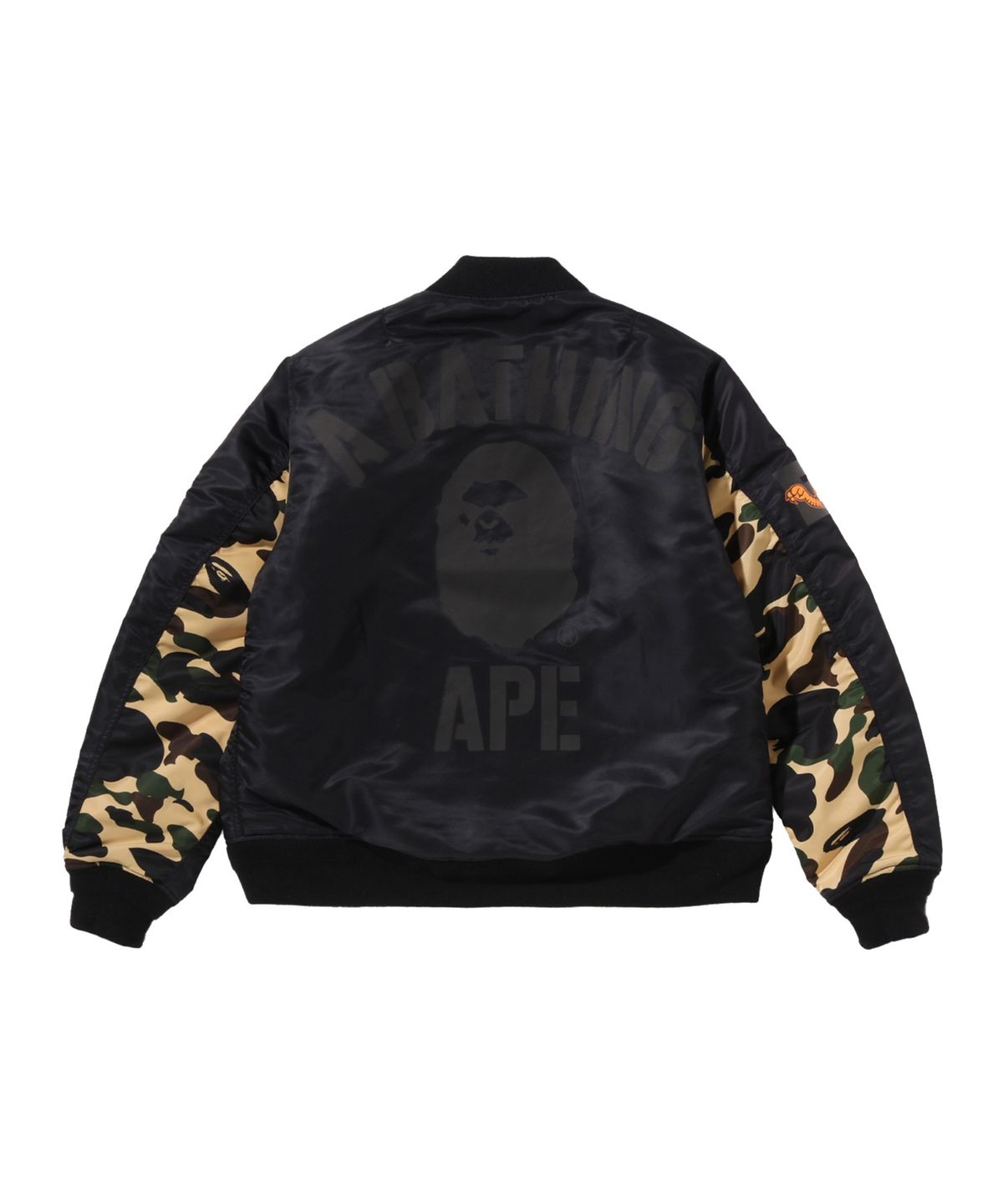 베이프(BAPE) 퍼스트 카모 봄버 자켓(M) BLACK