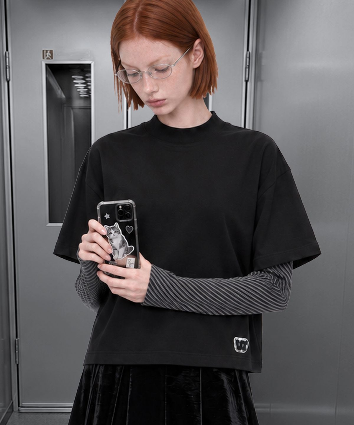비건타이거(VEGAN TIGER) COMPACT MOCK NECK TOP_BLACK